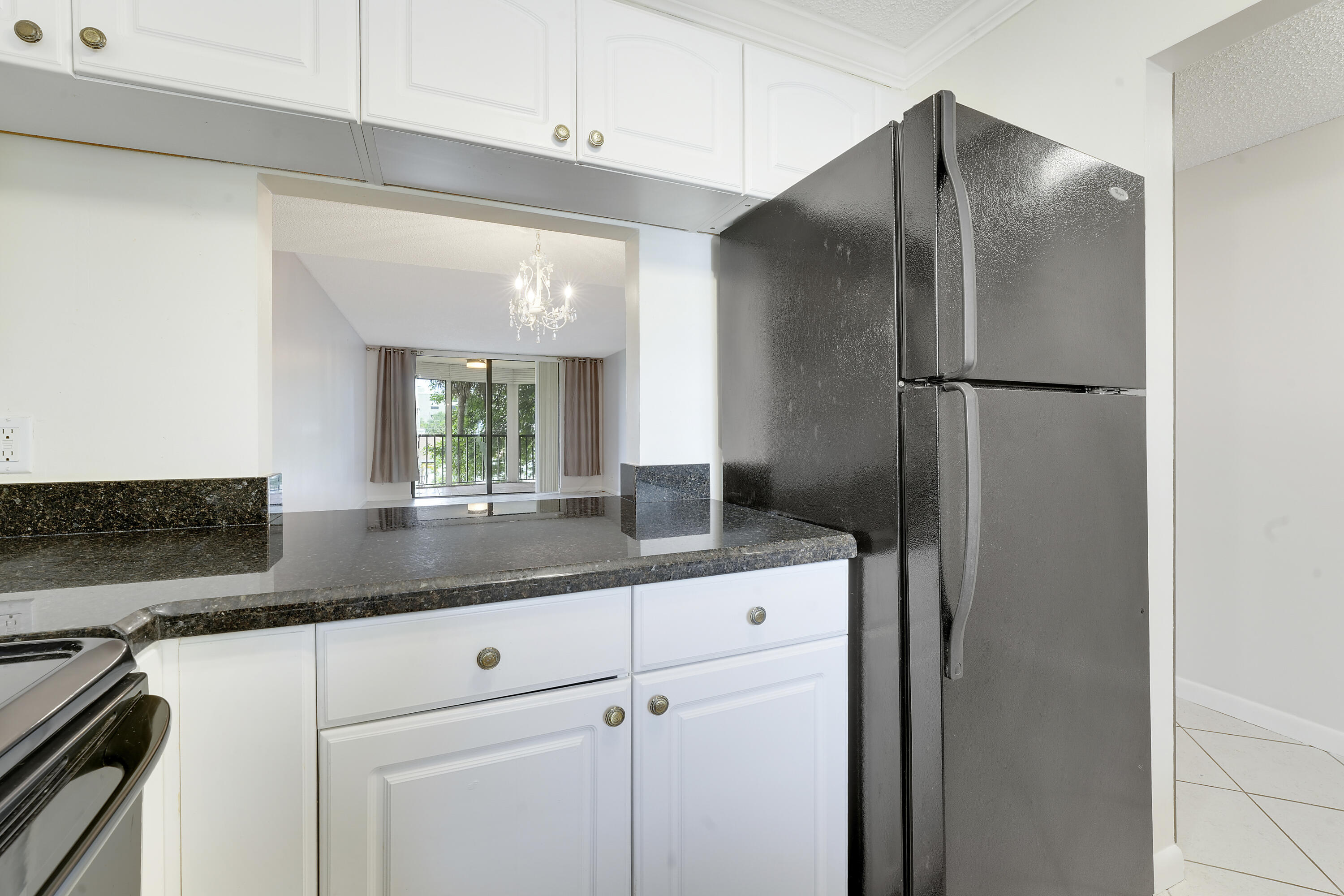890 N FEDERAL #208, Lantana FL 33462