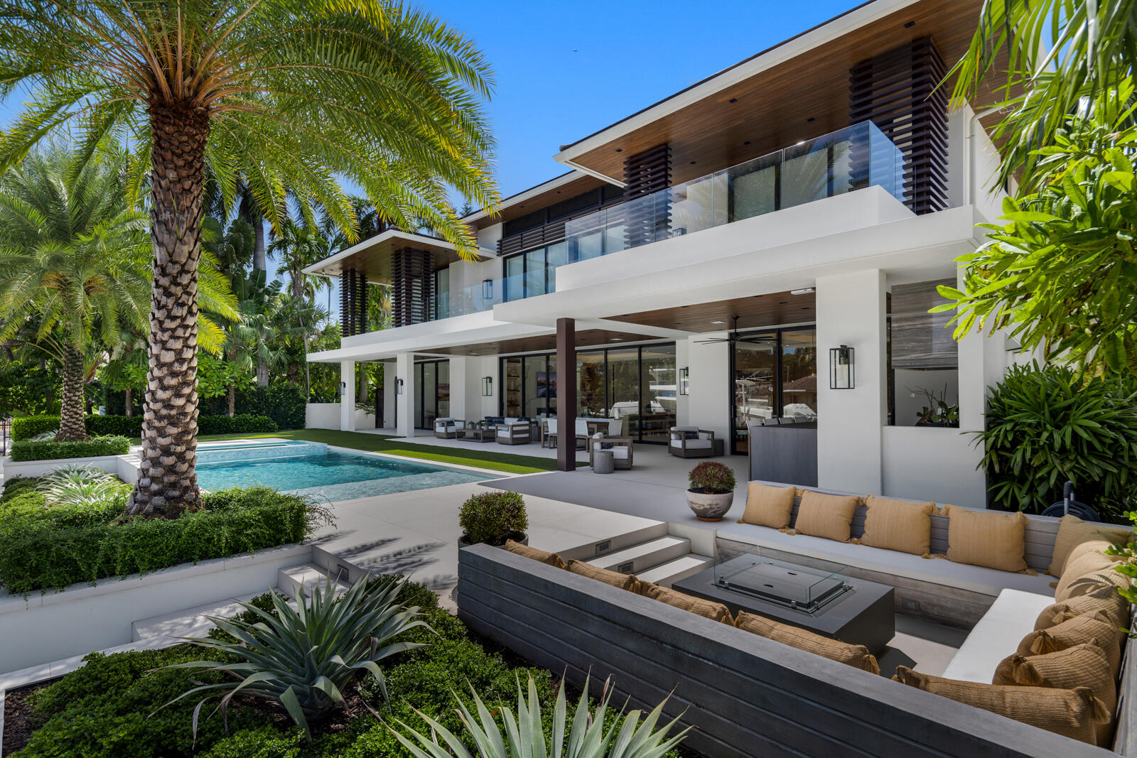 2423 Castilla, Fort Lauderdale FL 33301