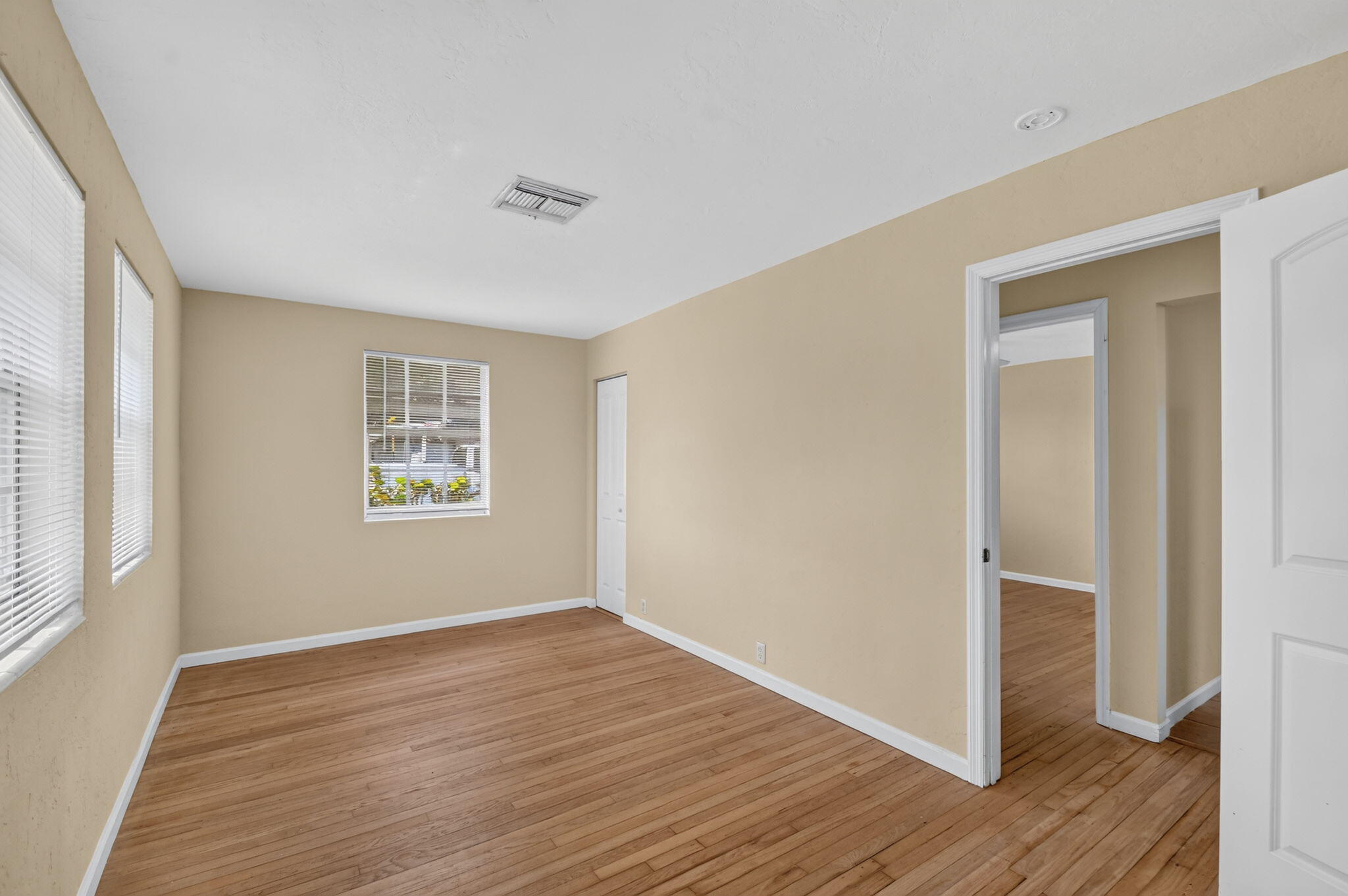 603 N Broadway, Lantana FL 33462