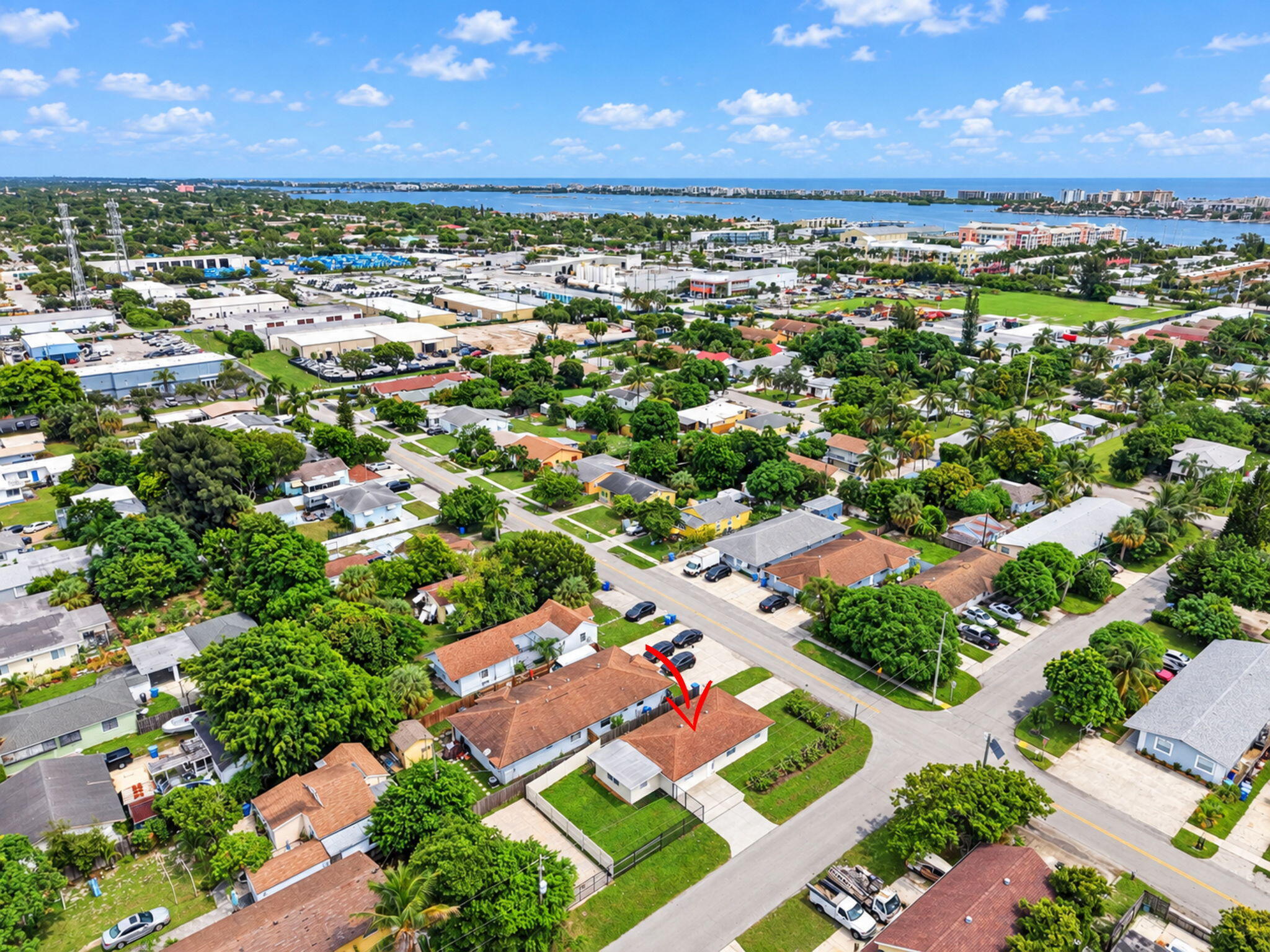 603 N Broadway, Lantana FL 33462