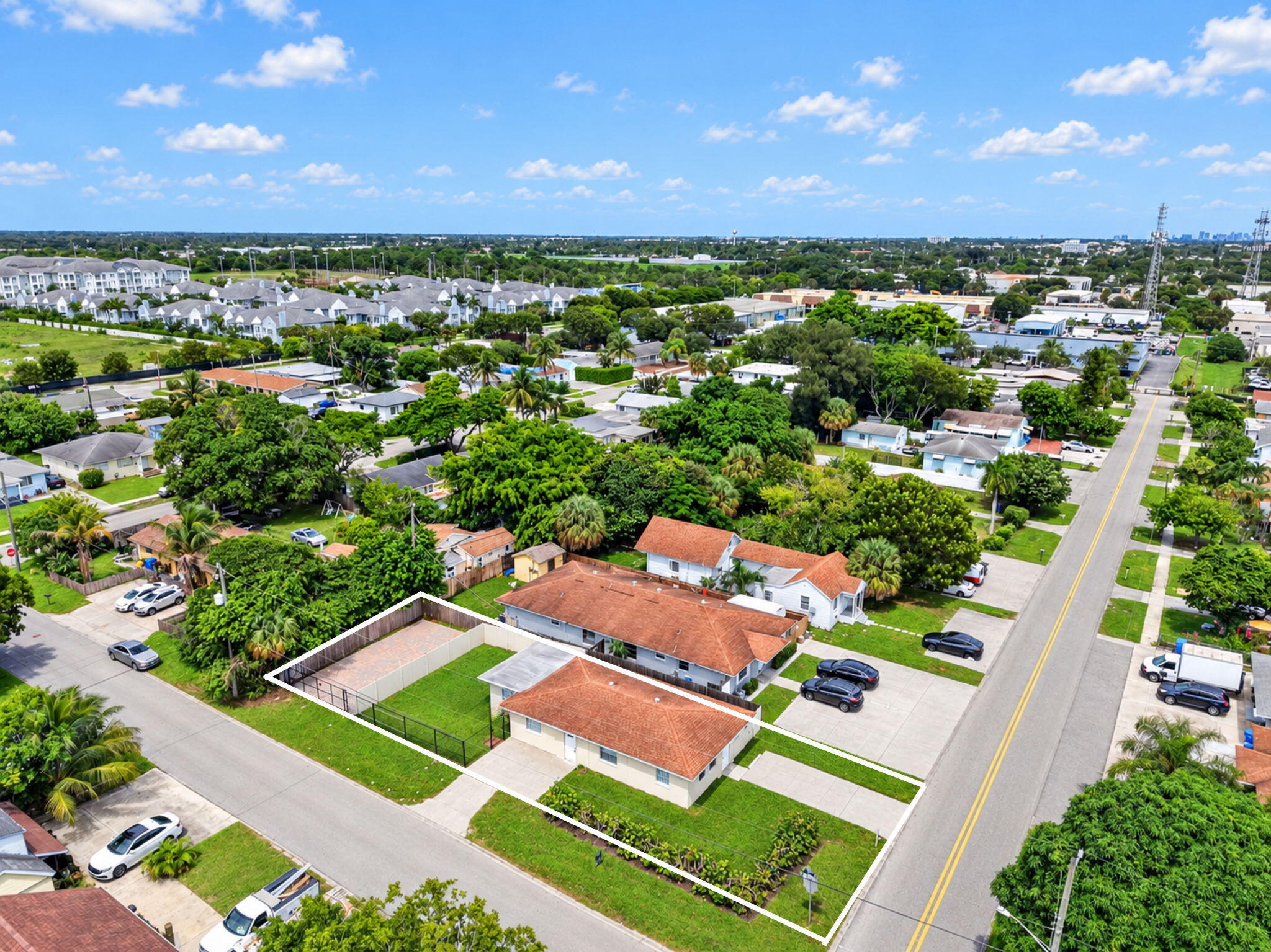 603 N Broadway, Lantana FL 33462