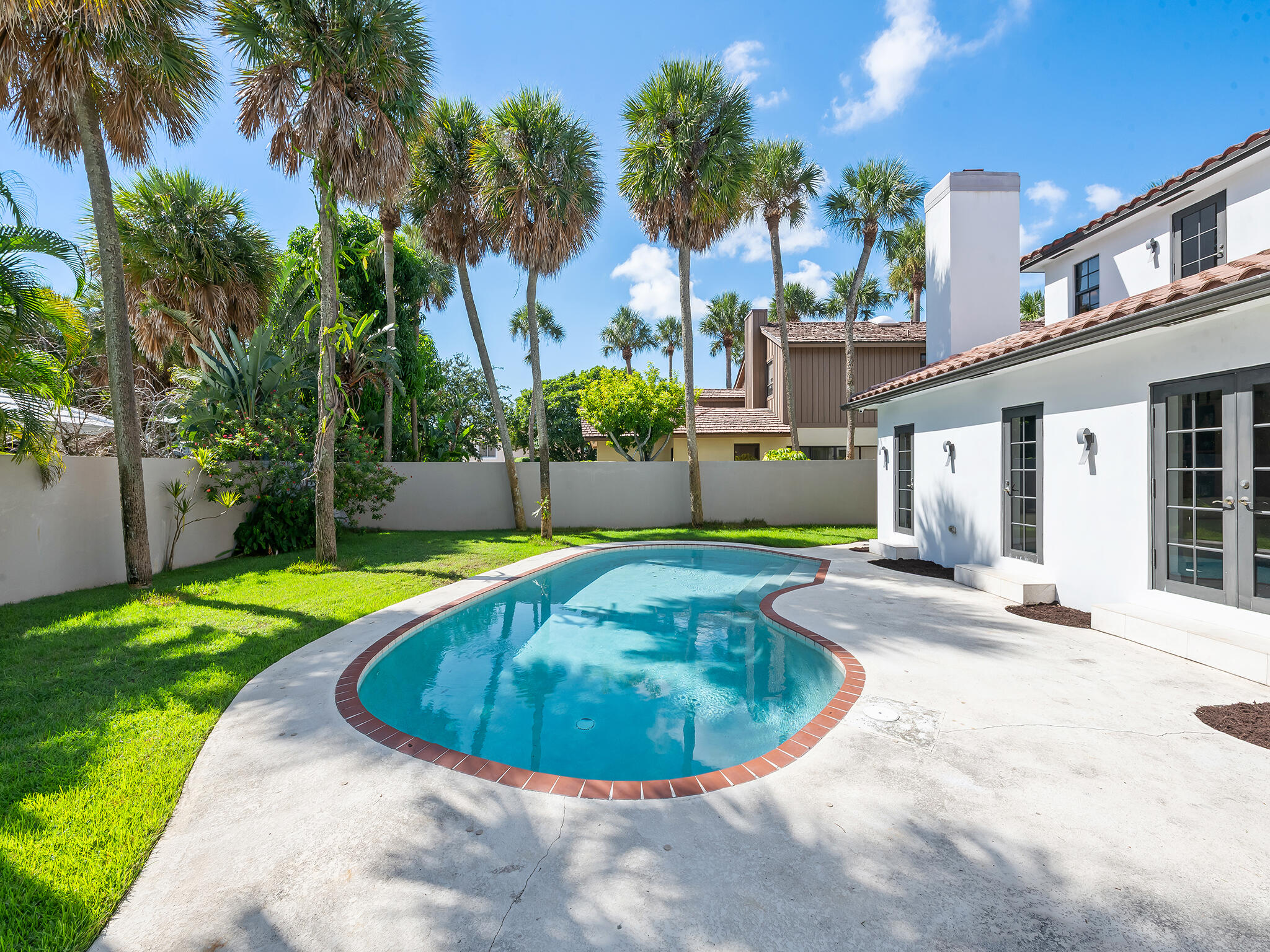 80 SE Olive, Boca Raton FL 33432