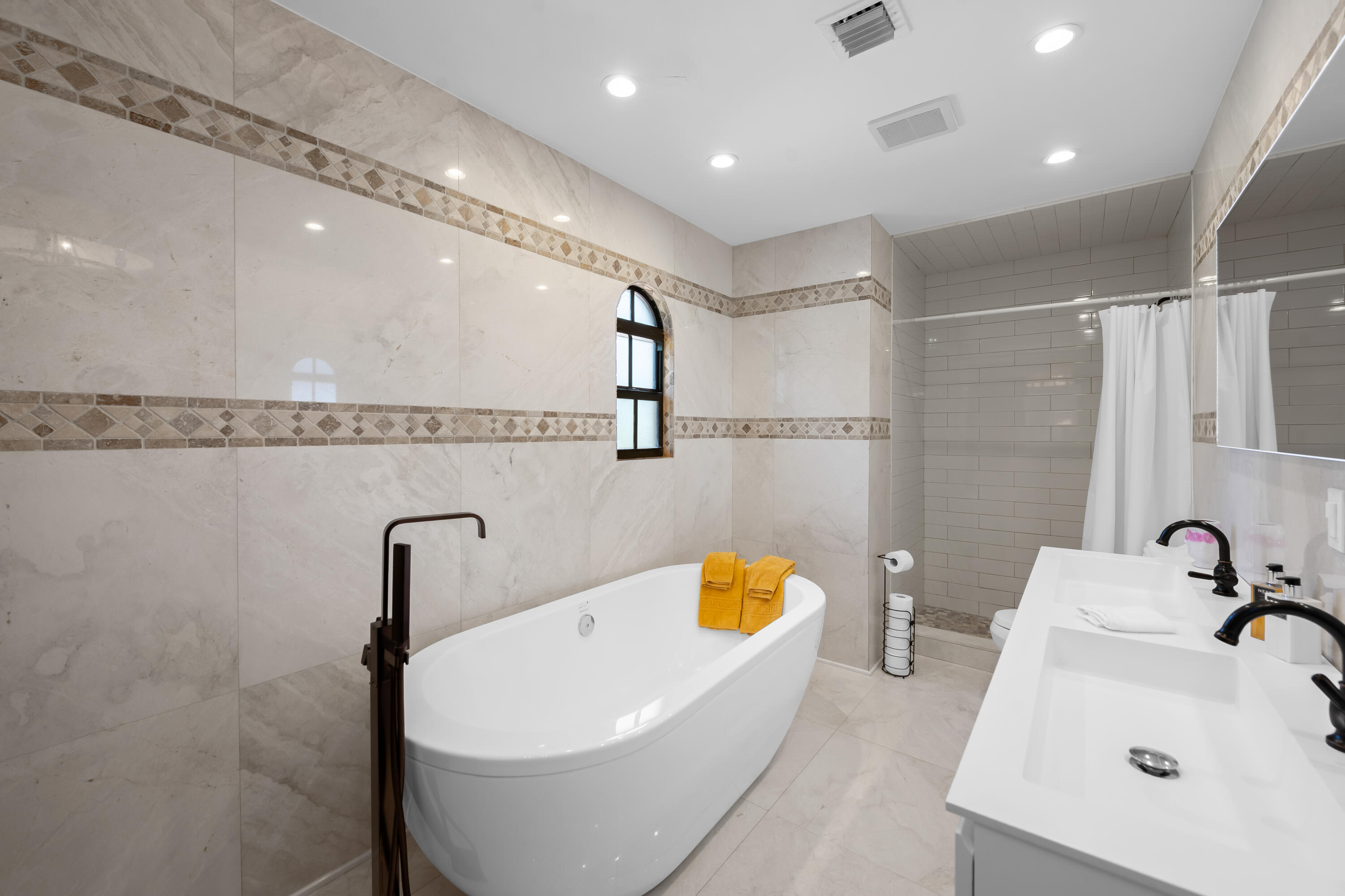 80 SE Olive, Boca Raton FL 33432