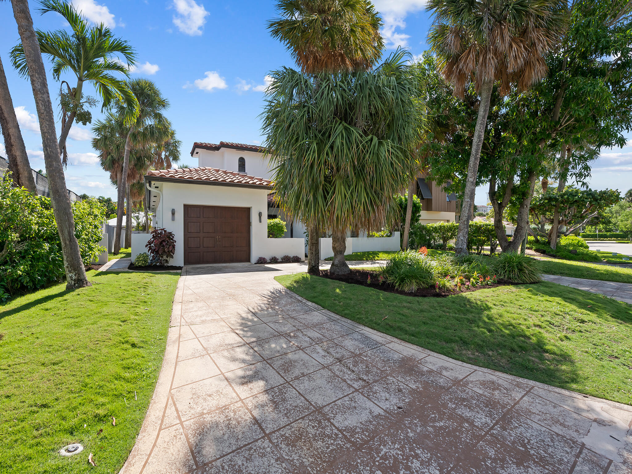 80 SE Olive, Boca Raton FL 33432