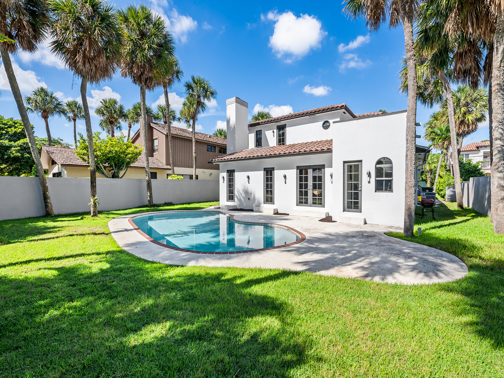 80 SE Olive, Boca Raton FL 33432