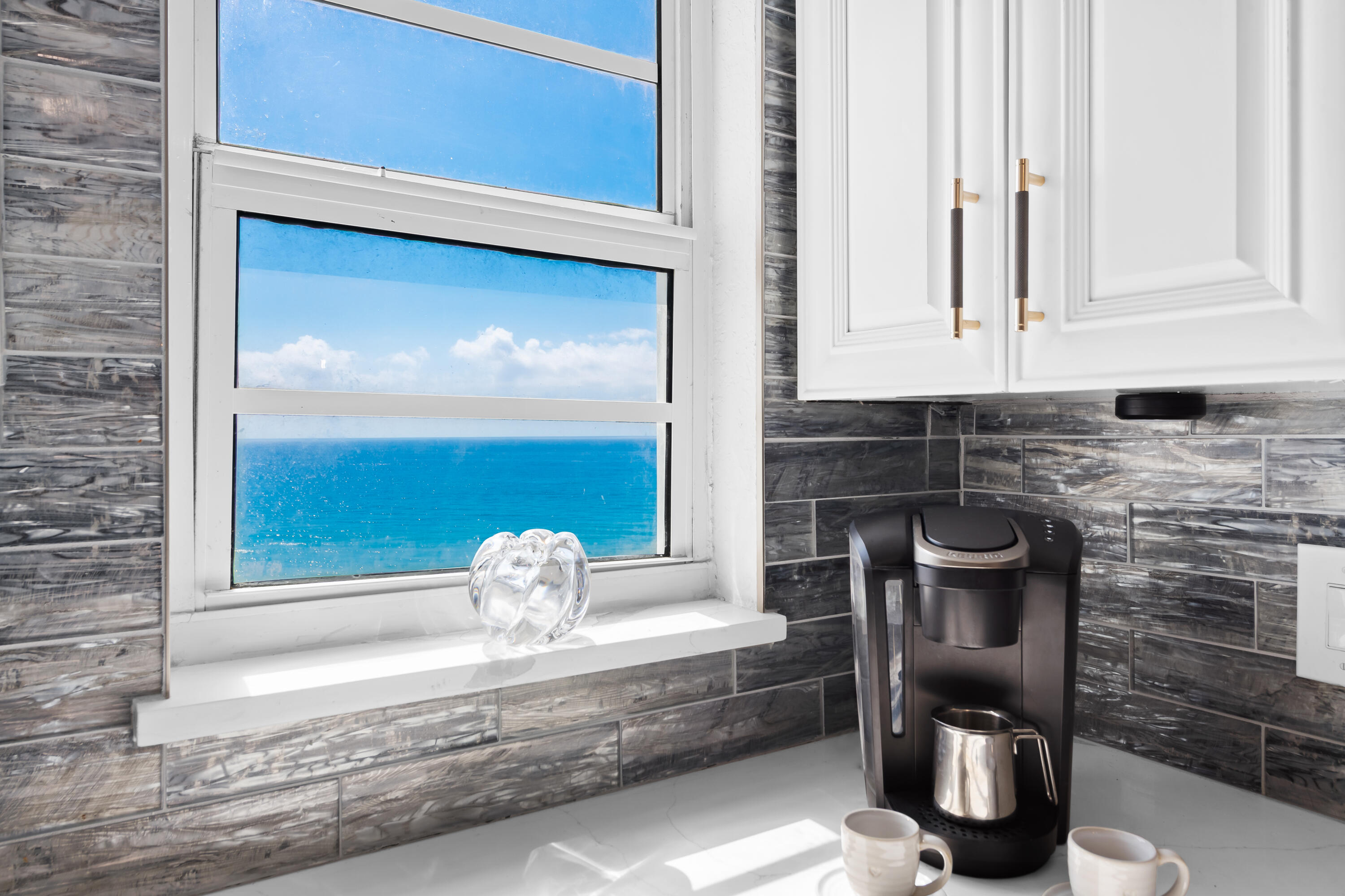 4511 S OCEAN #807, Highland Beach FL 33487