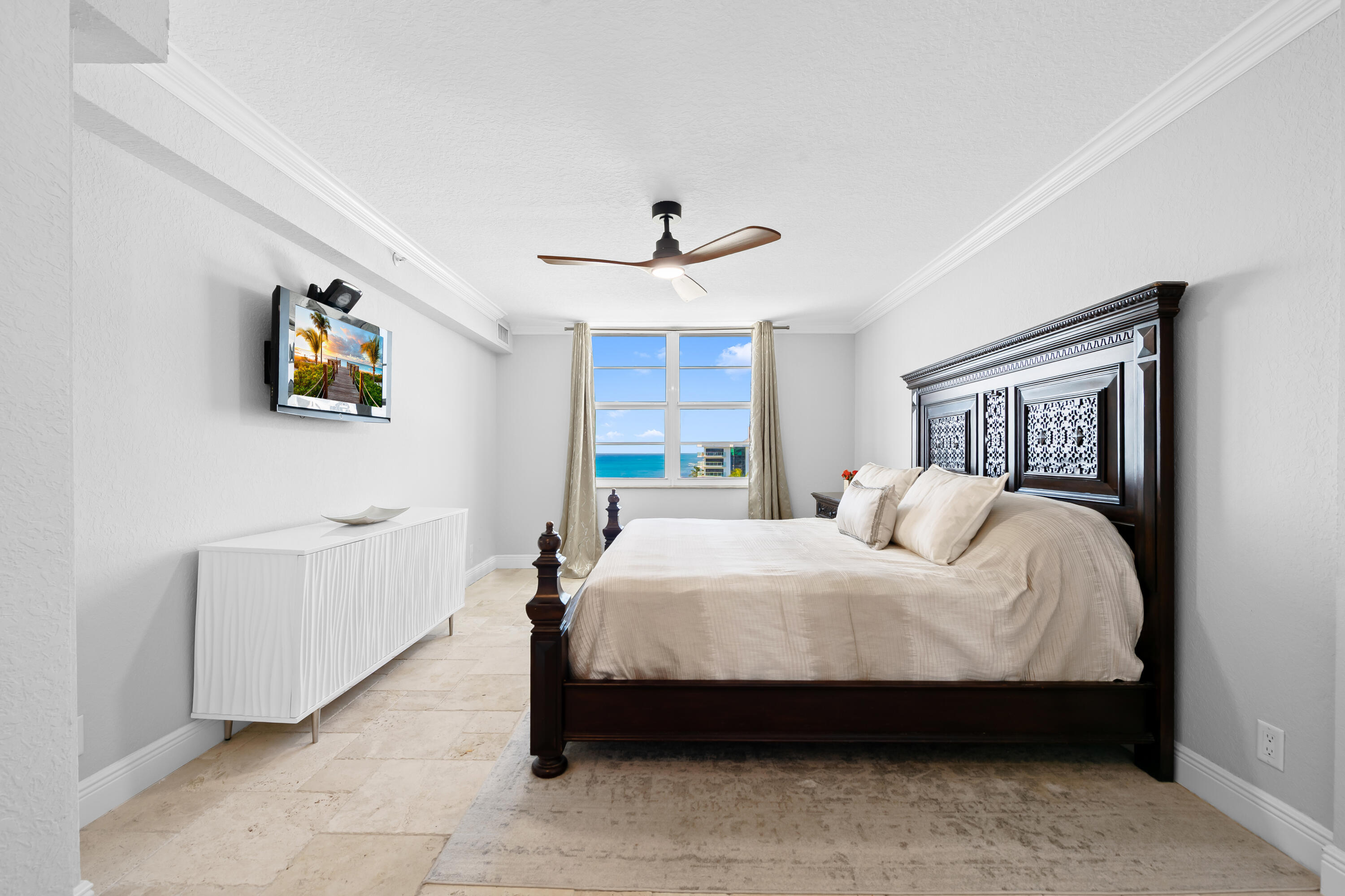4511 S OCEAN #807, Highland Beach FL 33487