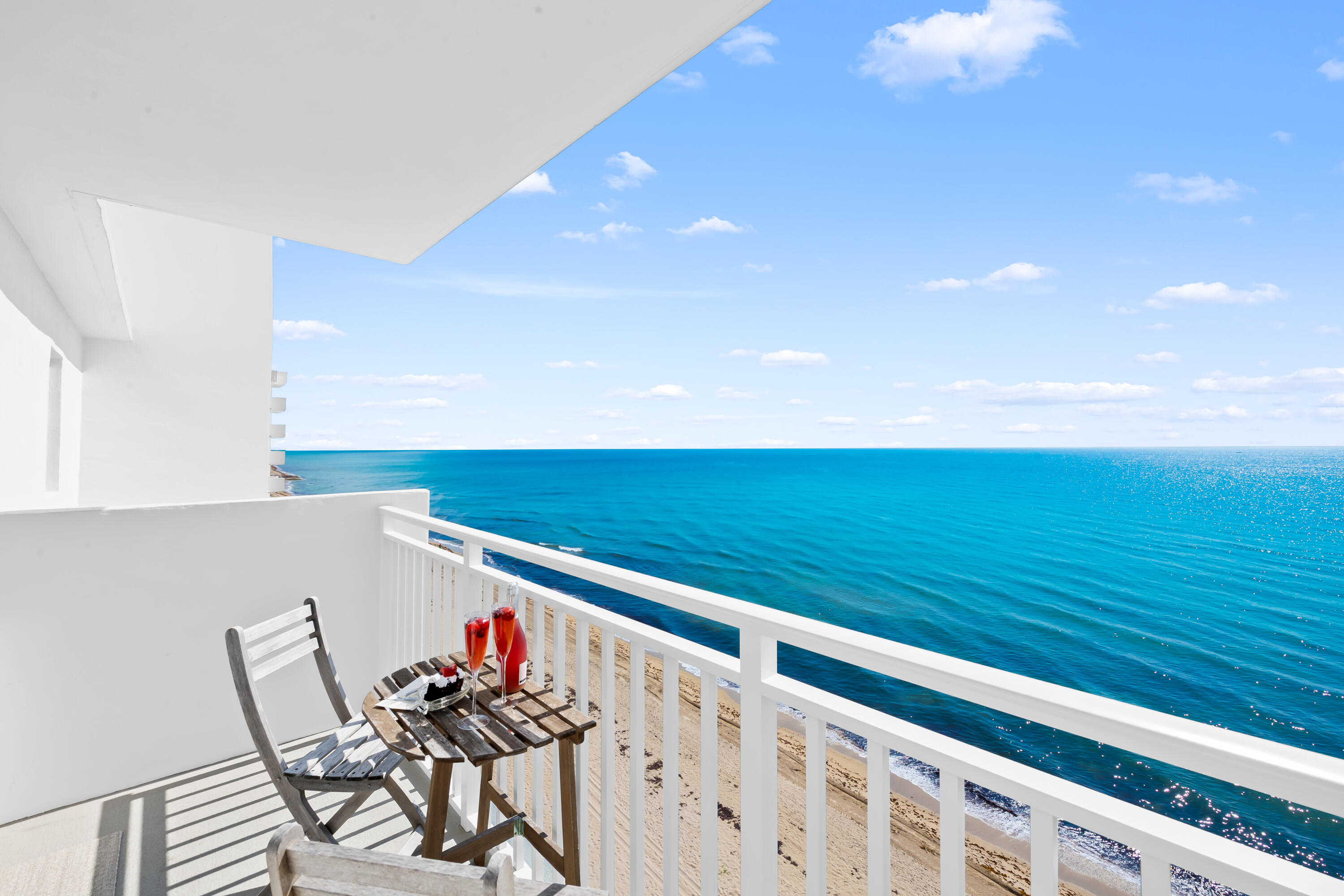 4511 S OCEAN #807, Highland Beach FL 33487