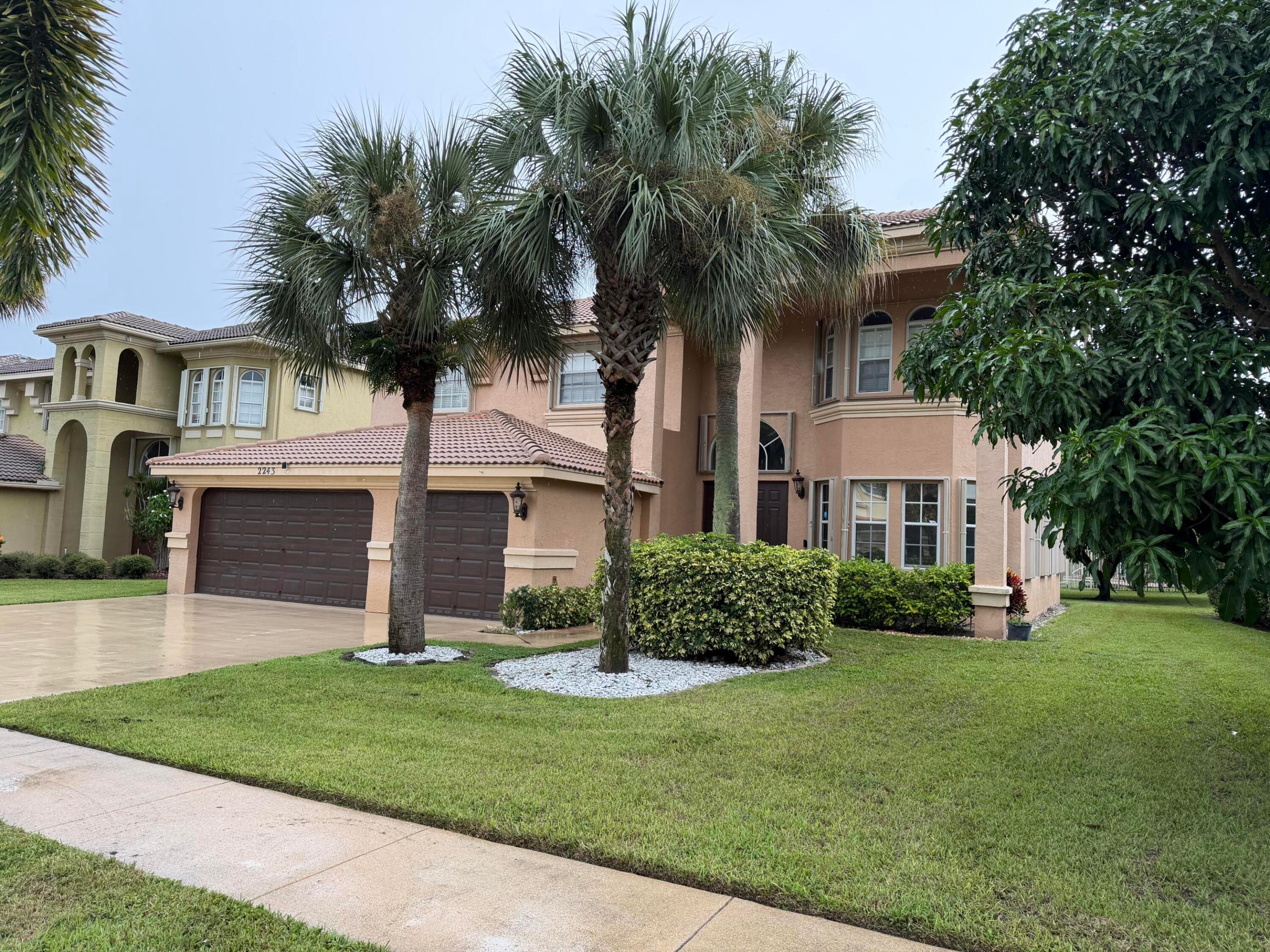 2243 RIDGEWOOD, Royal Palm Beach FL 33411