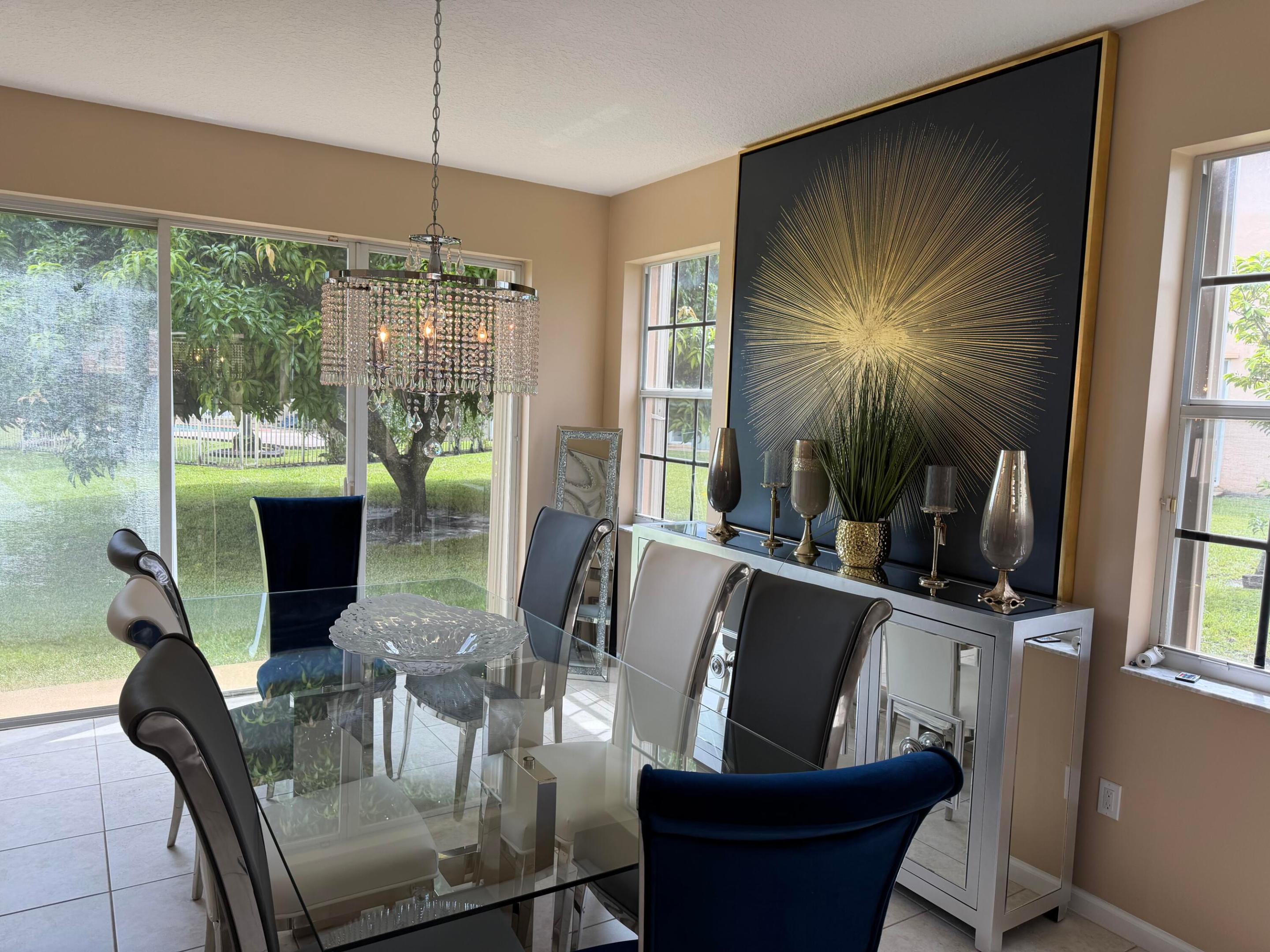 2243 RIDGEWOOD, Royal Palm Beach FL 33411