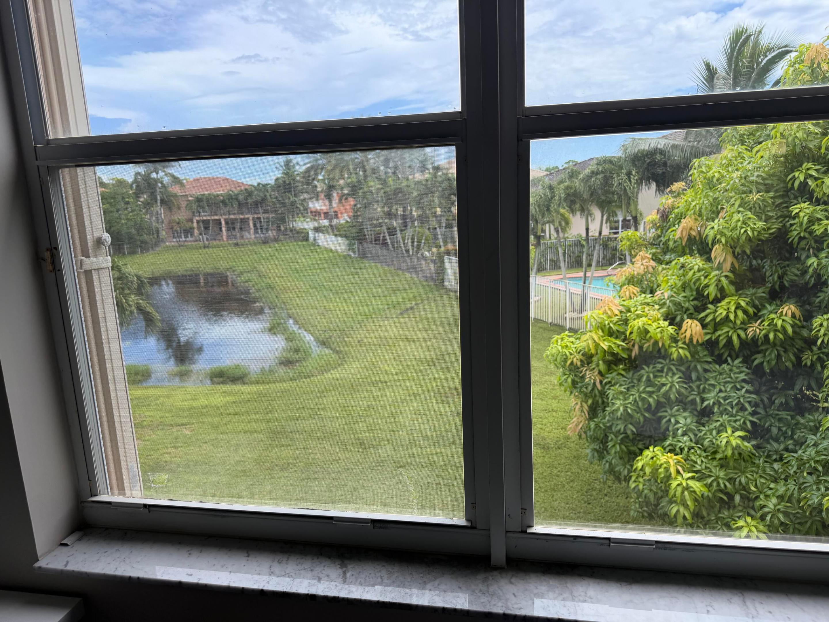 2243 RIDGEWOOD, Royal Palm Beach FL 33411
