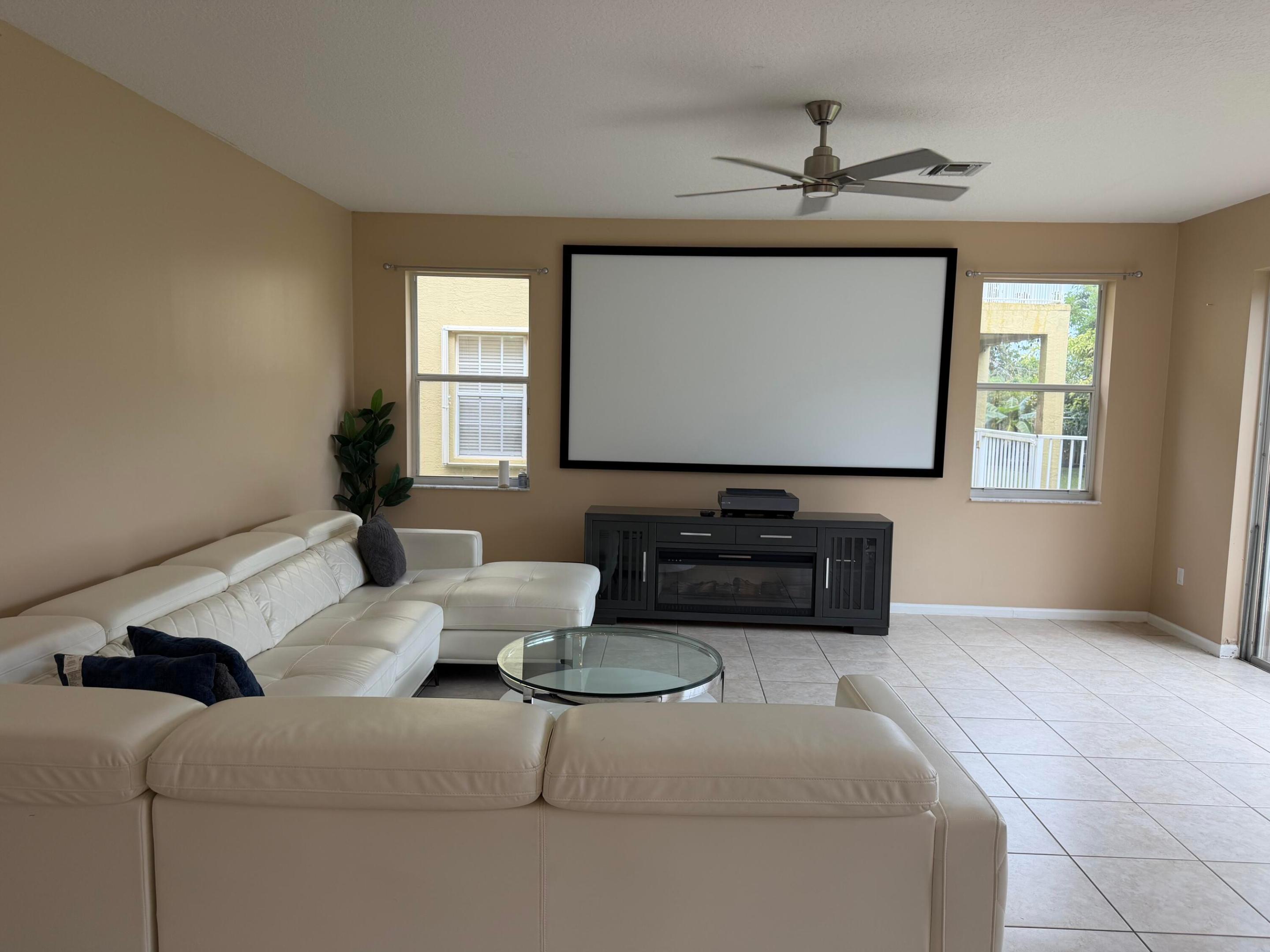 2243 RIDGEWOOD, Royal Palm Beach FL 33411