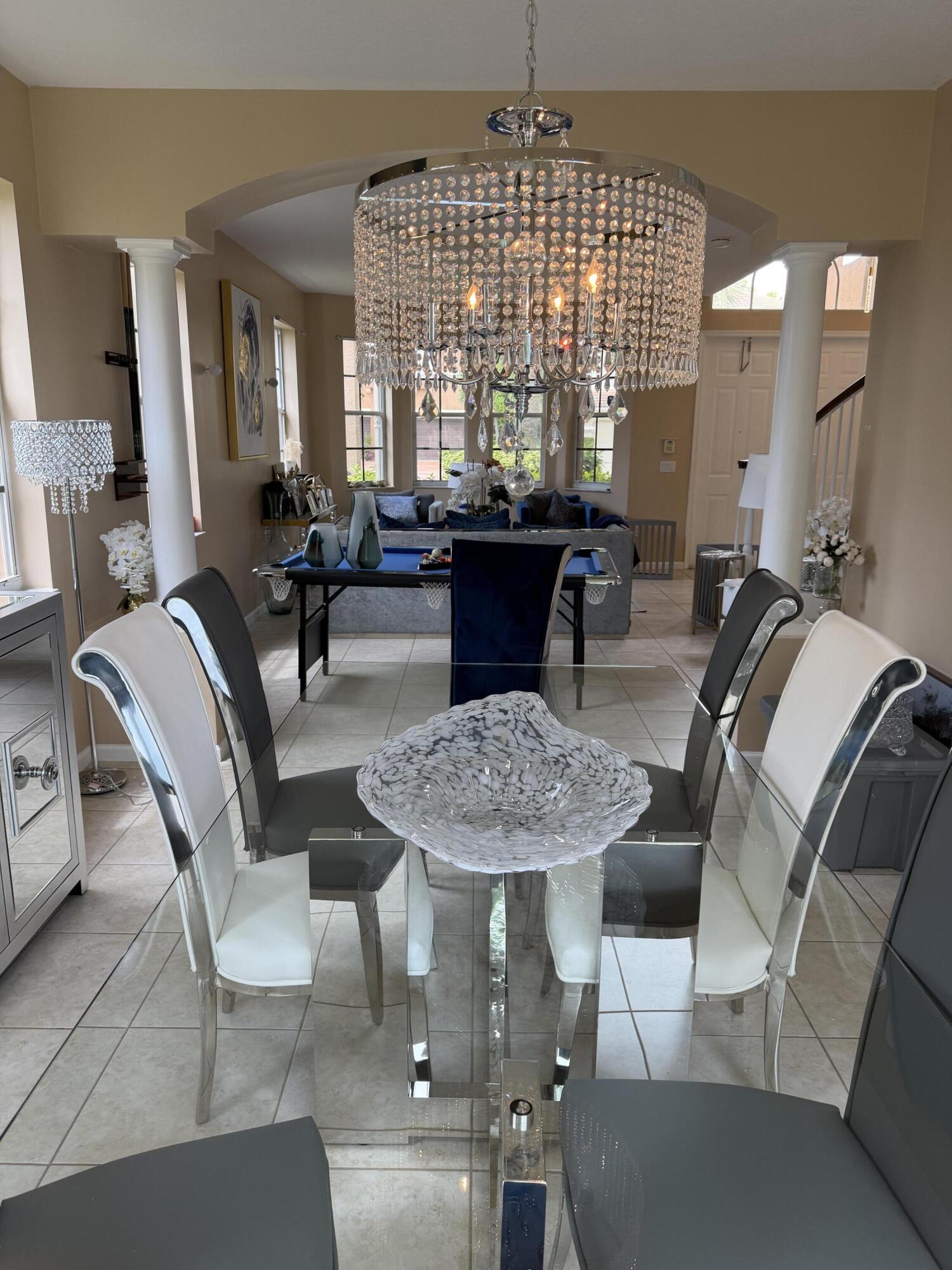2243 RIDGEWOOD, Royal Palm Beach FL 33411
