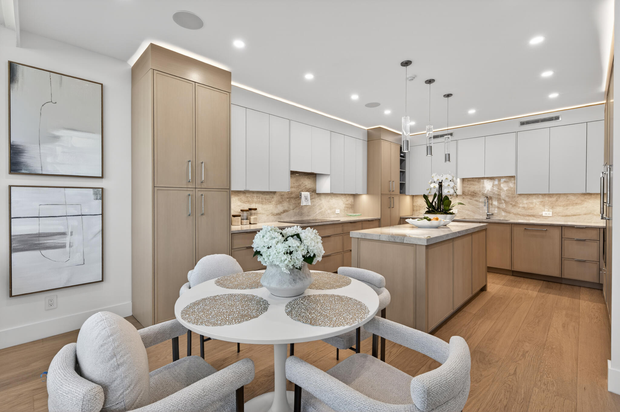 100 ROYAL PALM #D2, Palm Beach FL 33480