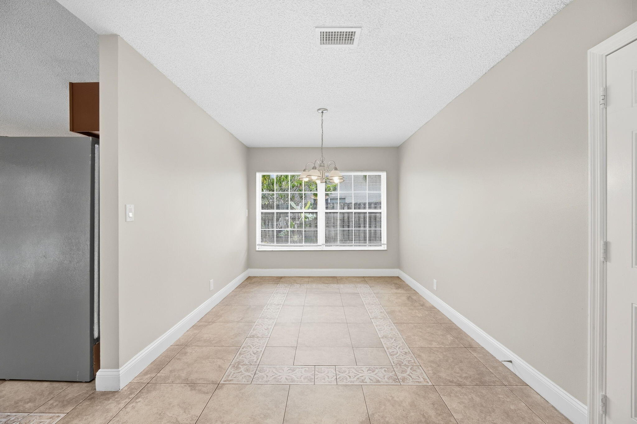 4790 NW 85th, Lauderhill FL 33351