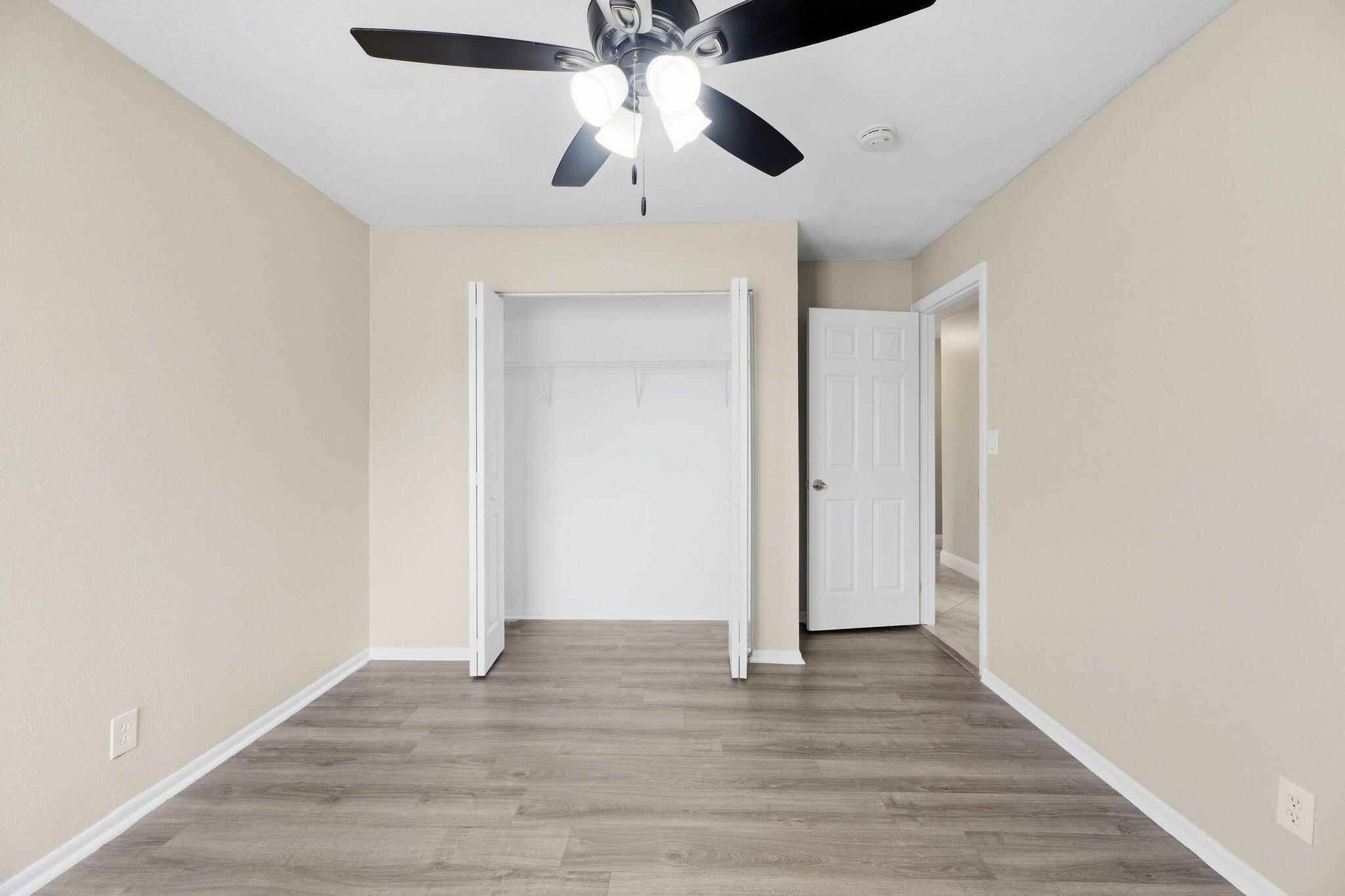 4790 NW 85th, Lauderhill FL 33351