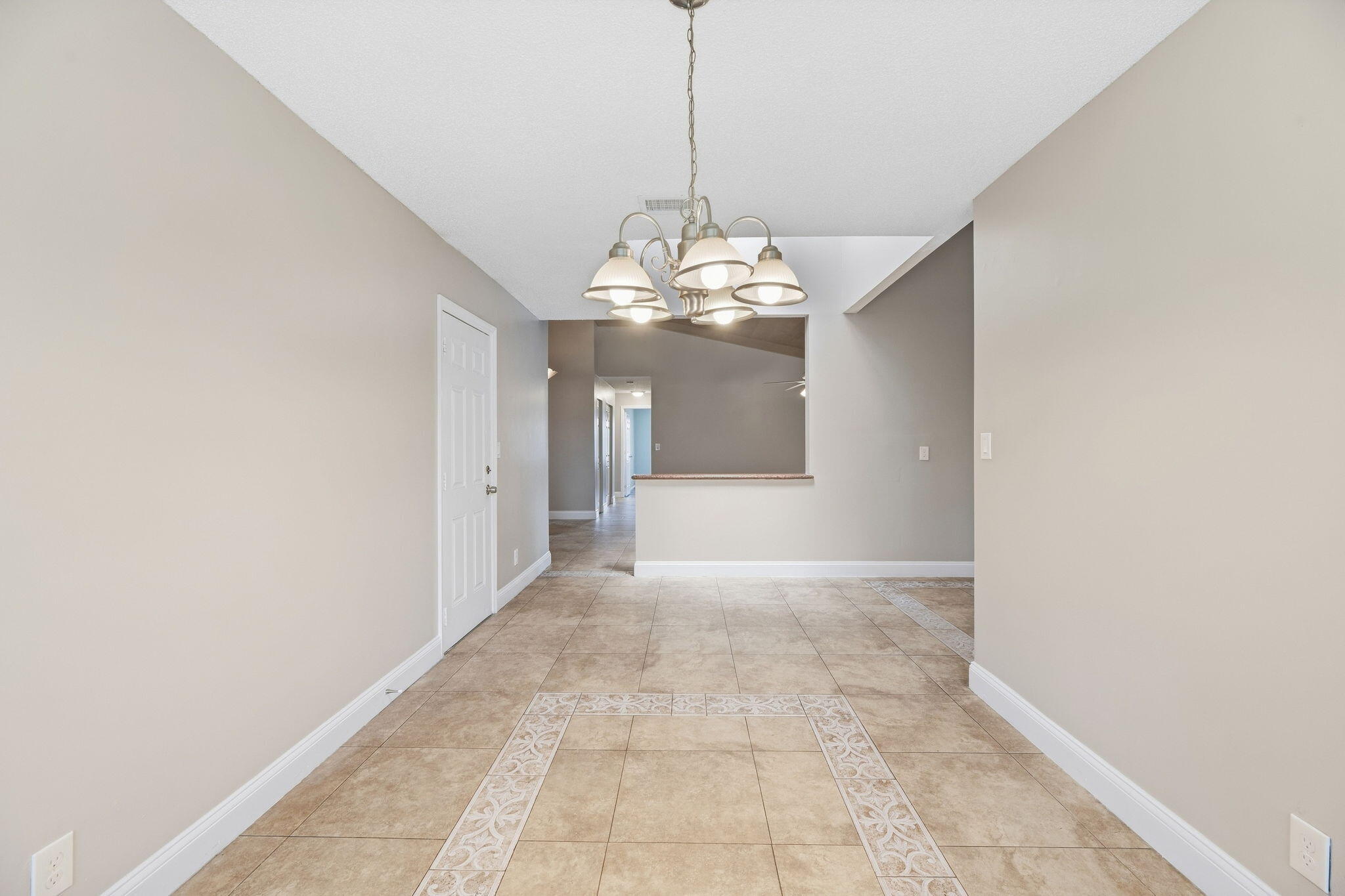 4790 NW 85th, Lauderhill FL 33351