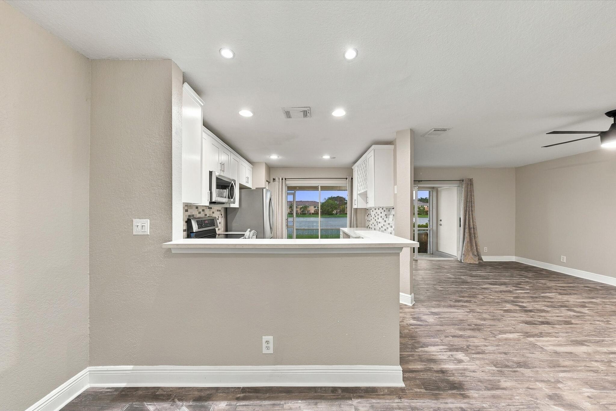 6215 EATON, West Palm Beach FL 33411