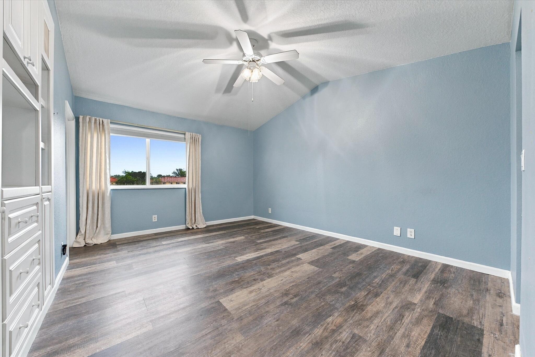 6215 EATON, West Palm Beach FL 33411