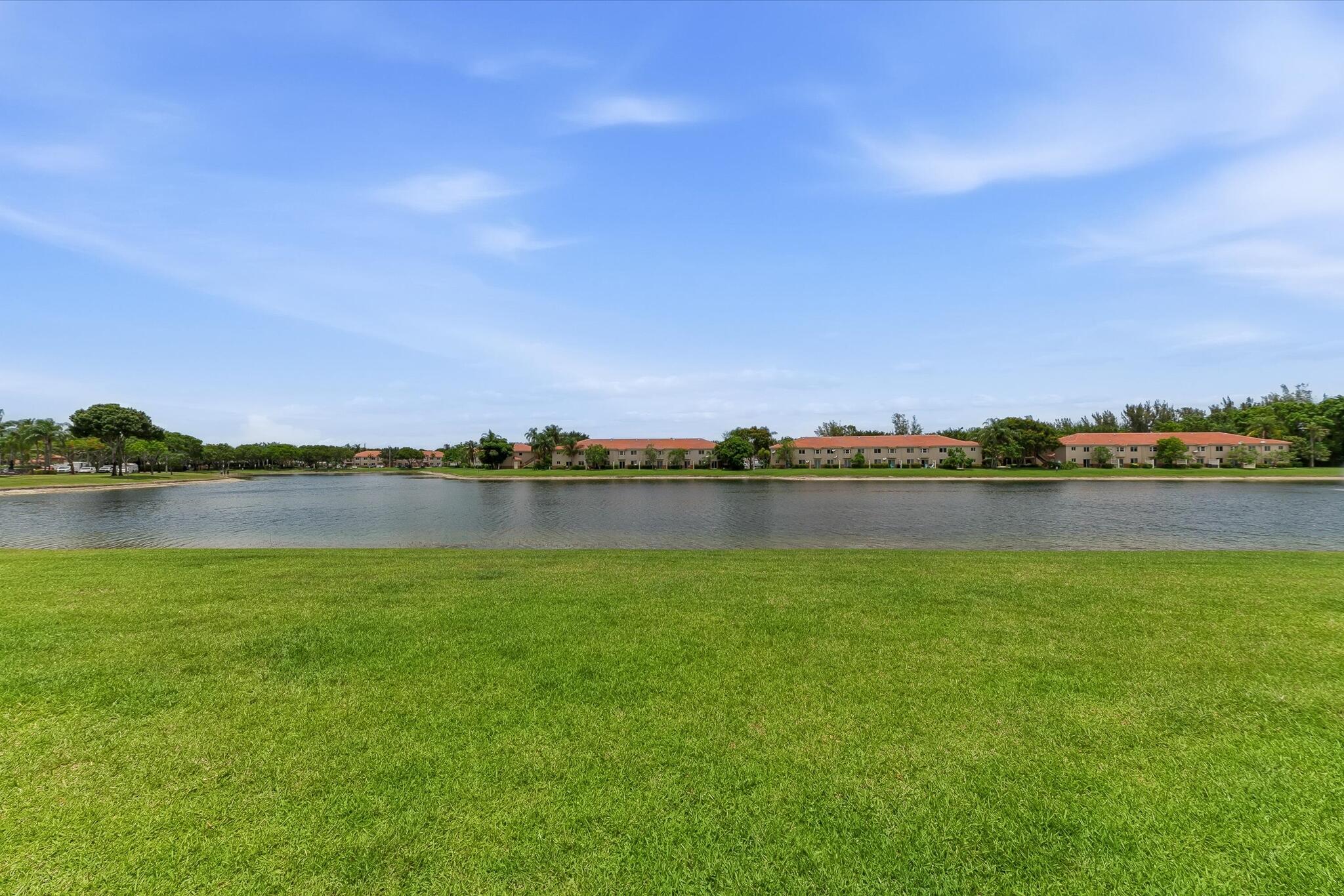 6215 EATON, West Palm Beach FL 33411
