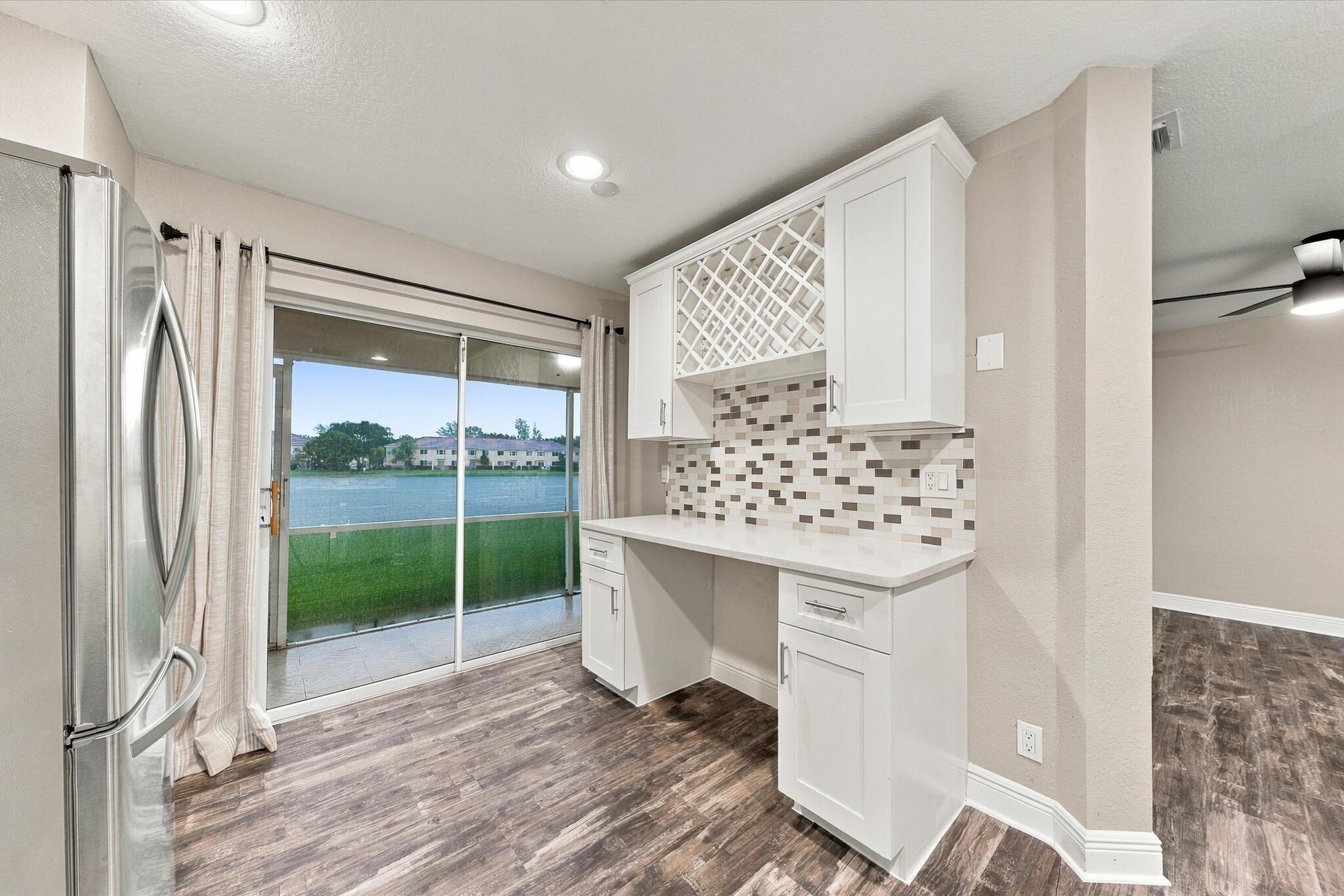 6215 EATON, West Palm Beach FL 33411