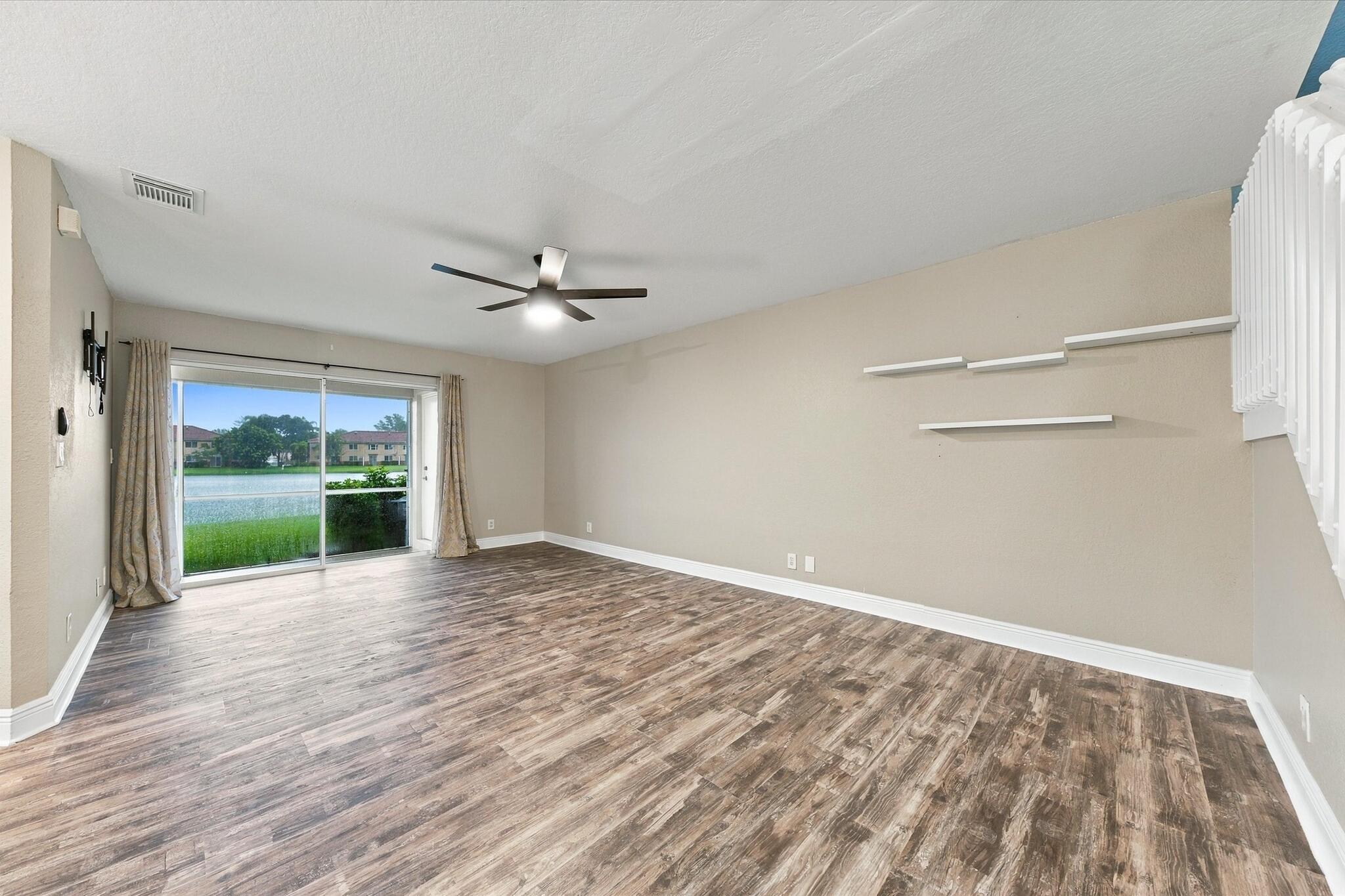 6215 EATON, West Palm Beach FL 33411
