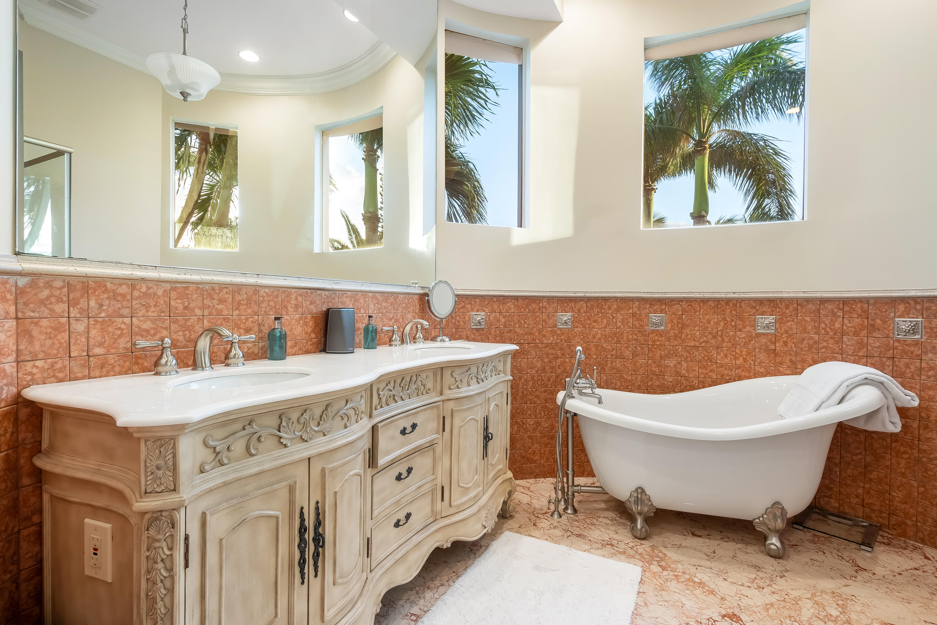 961 Banyan, Delray Beach FL 33483