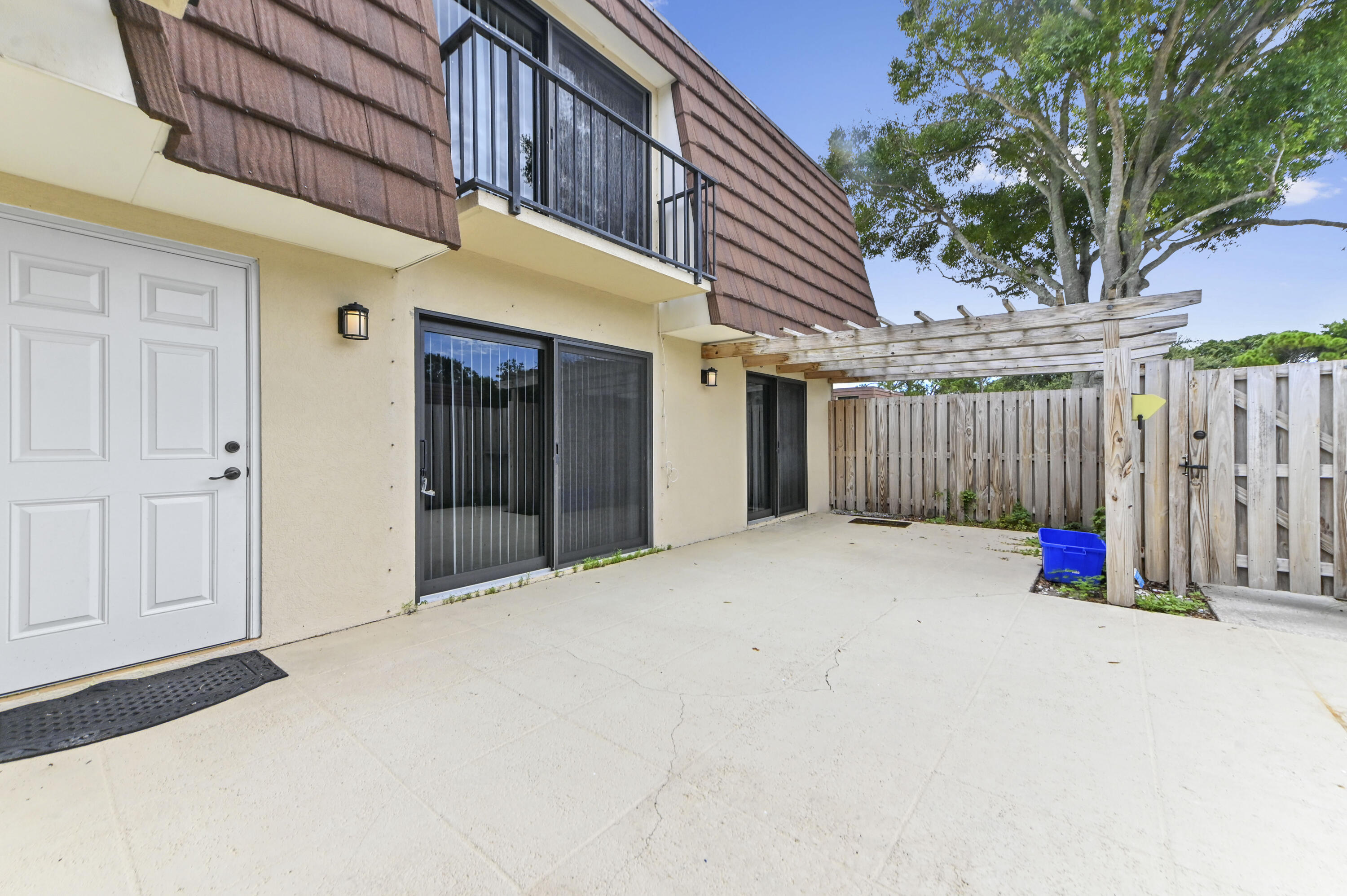 2523 25th, Palm Beach Gardens FL 33418