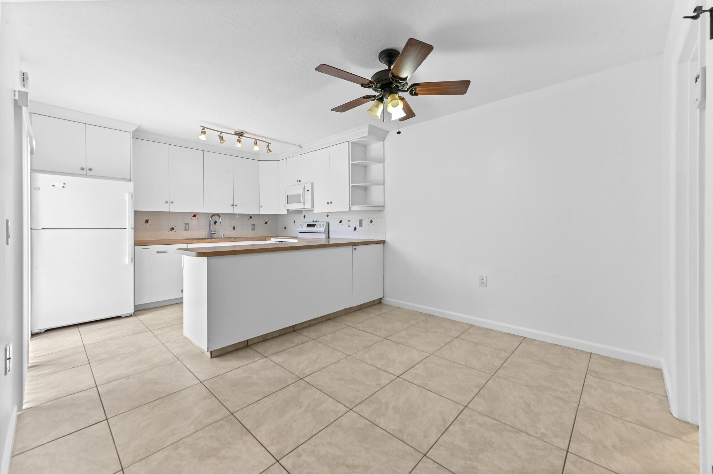 2523 25th, Palm Beach Gardens FL 33418