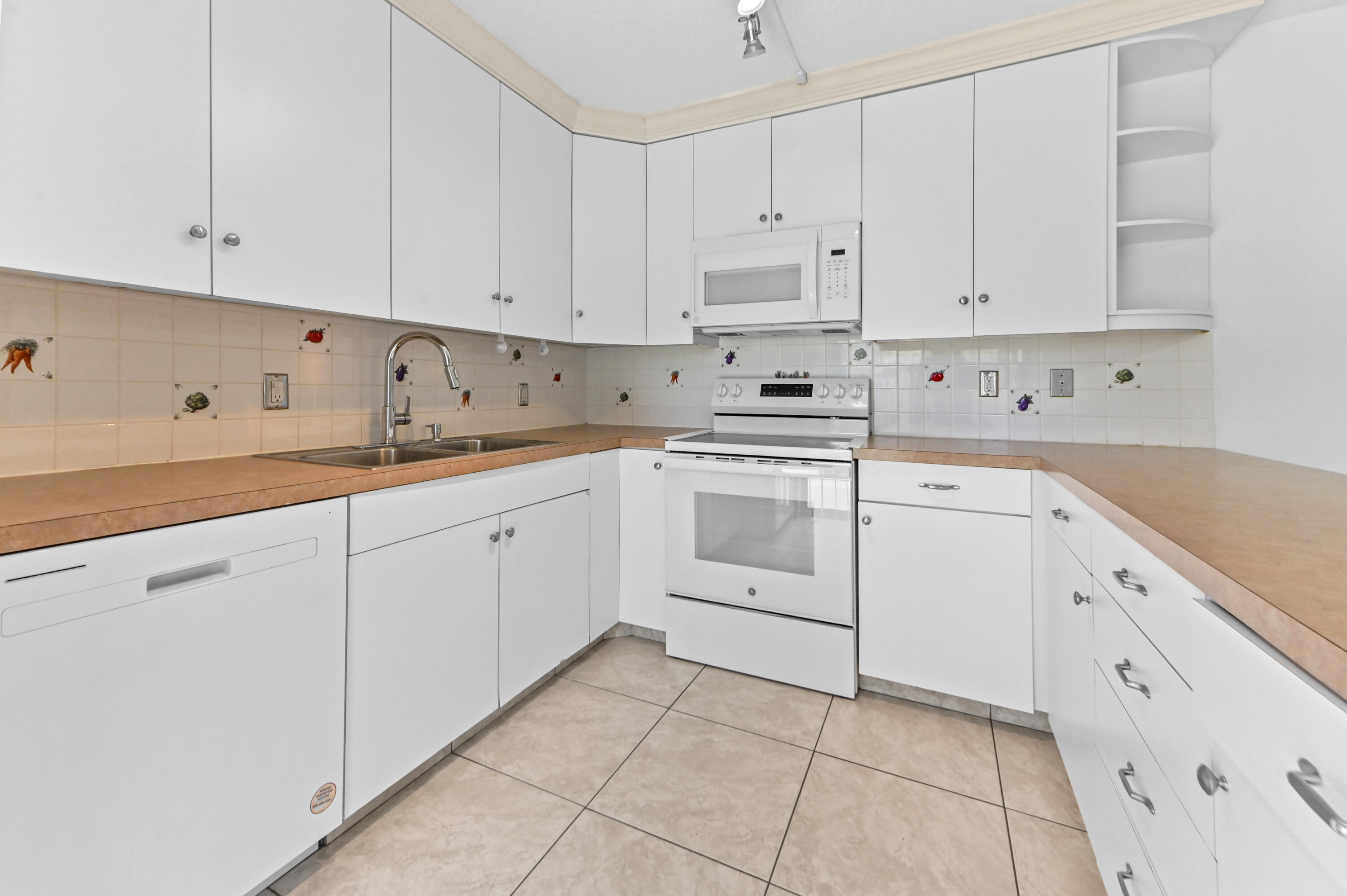 2523 25th, Palm Beach Gardens FL 33418