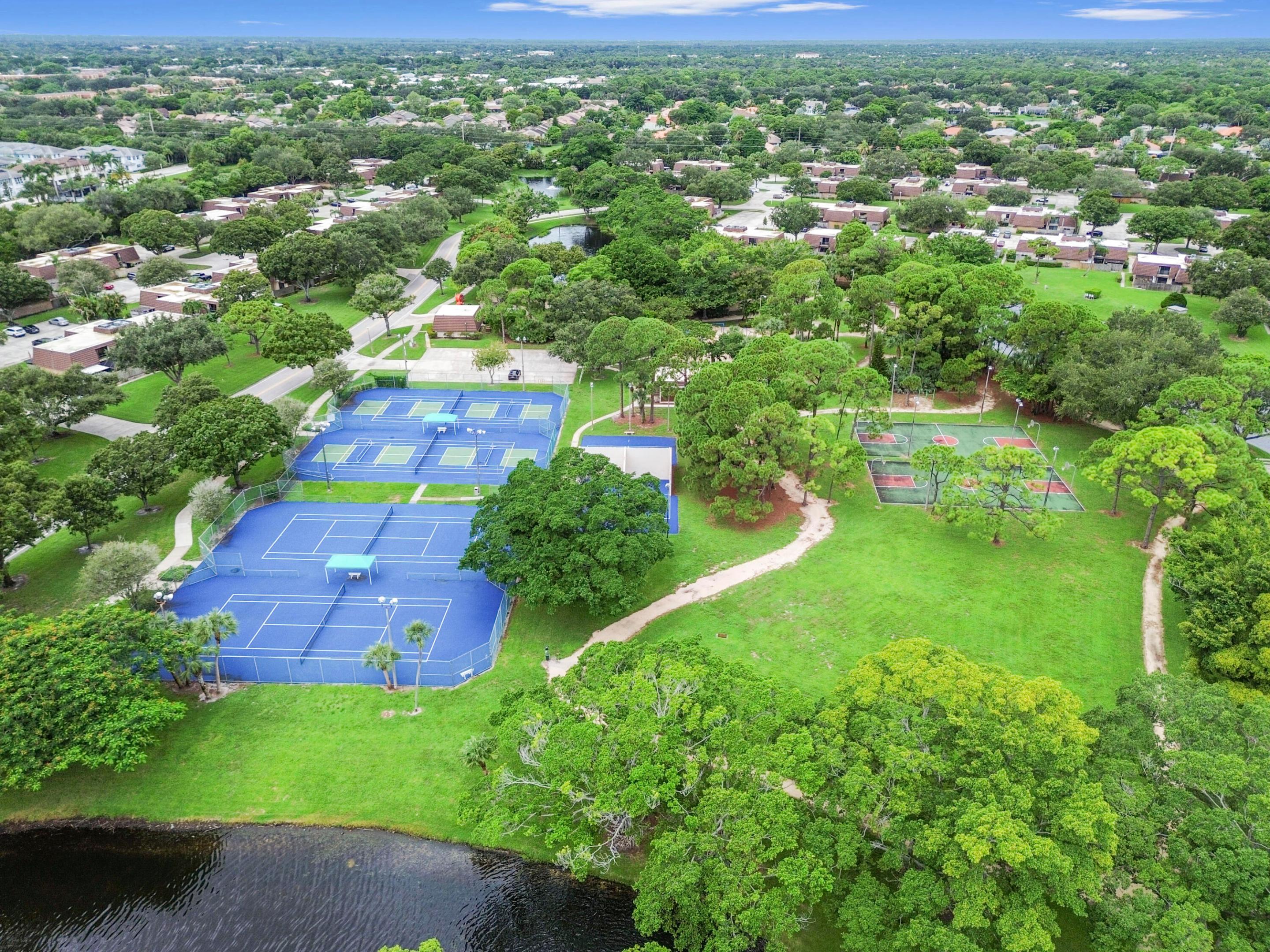 2523 25th, Palm Beach Gardens FL 33418