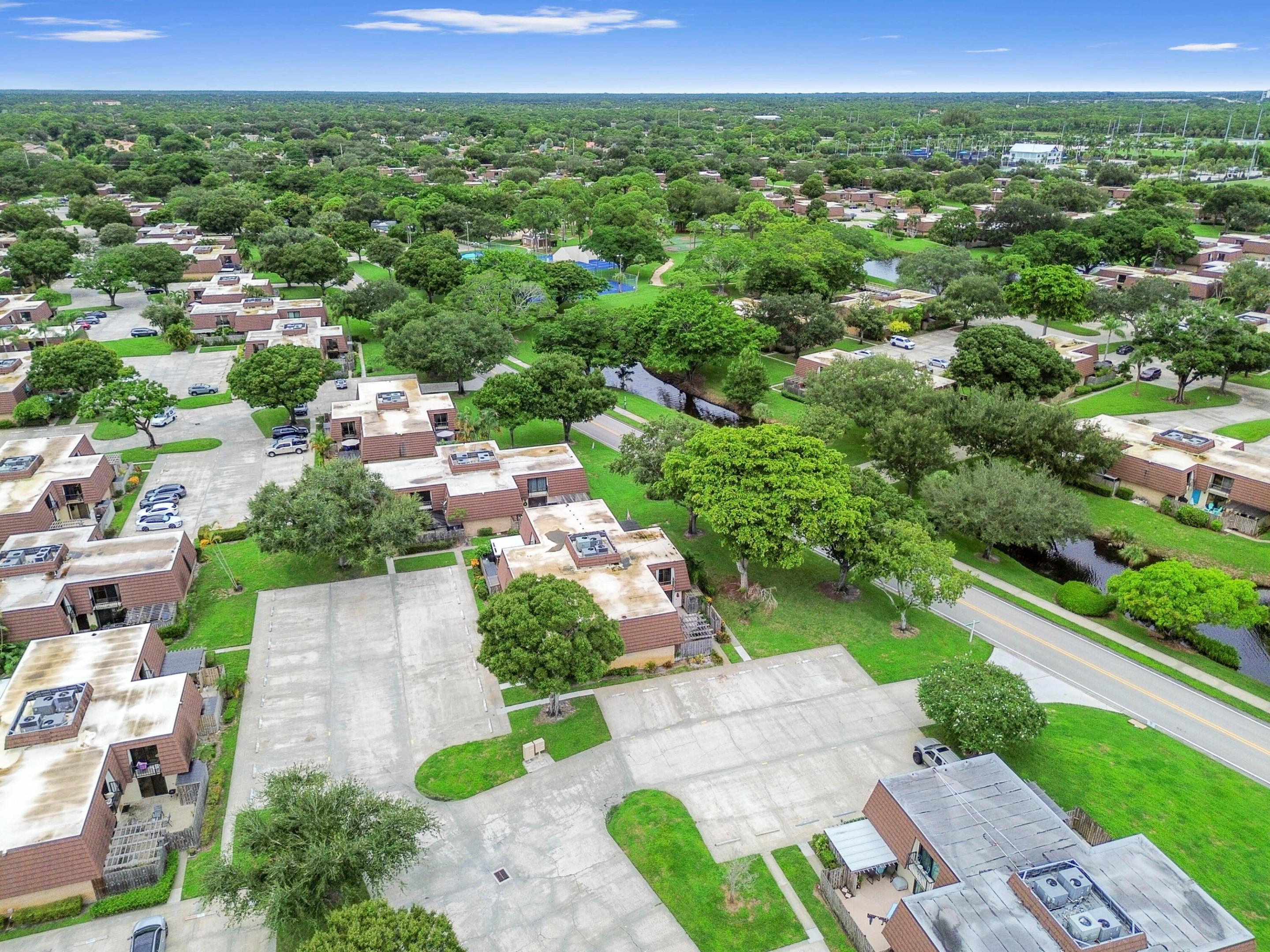 2523 25th, Palm Beach Gardens FL 33418