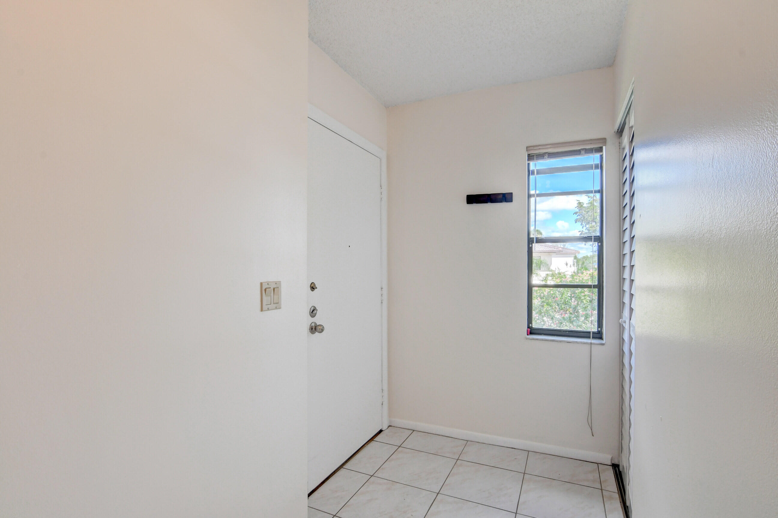 7911 Eastlake #H, Boca Raton FL 33433