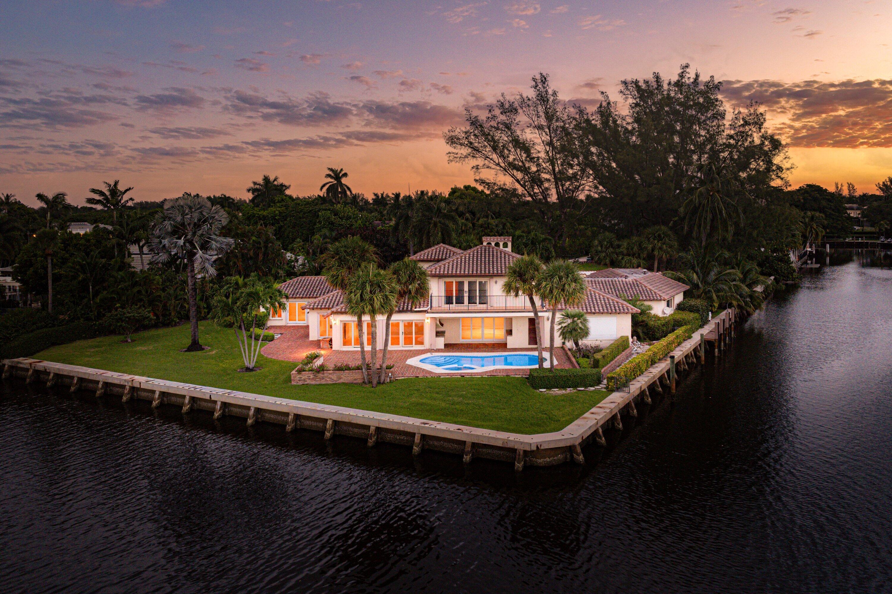 11 N Hidden Harbour, Gulf Stream FL 33483