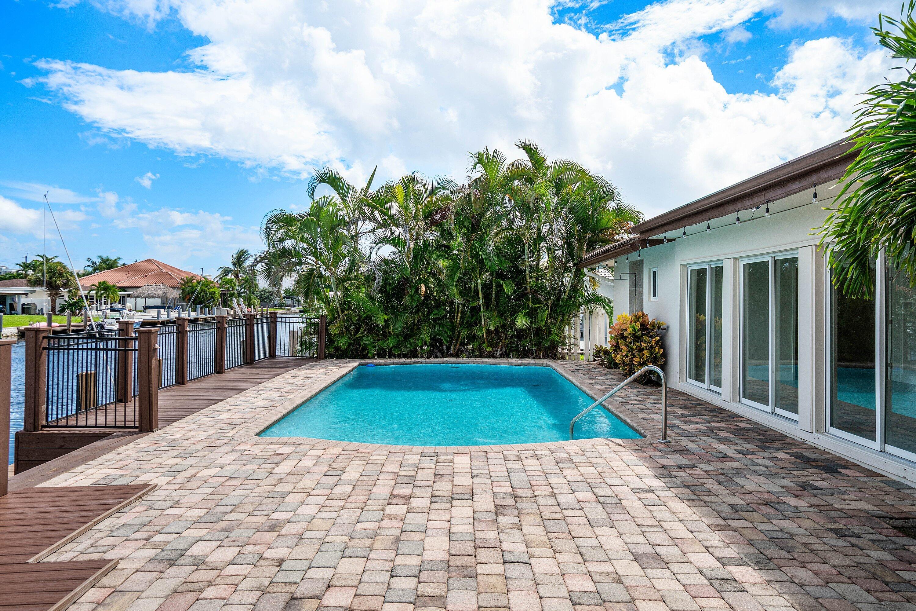 1525 SE 6TH, Deerfield Beach FL 33441