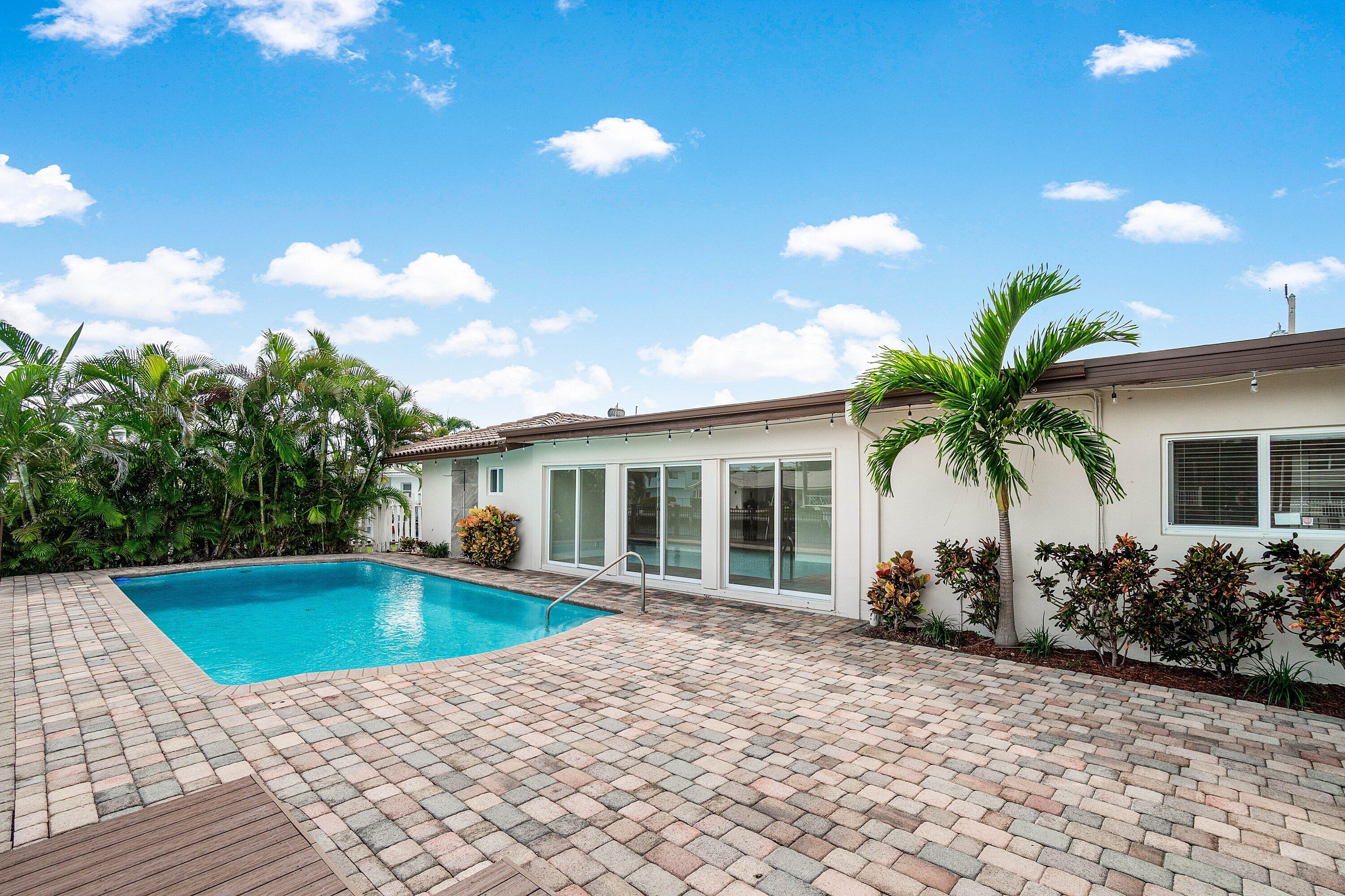1525 SE 6TH, Deerfield Beach FL 33441