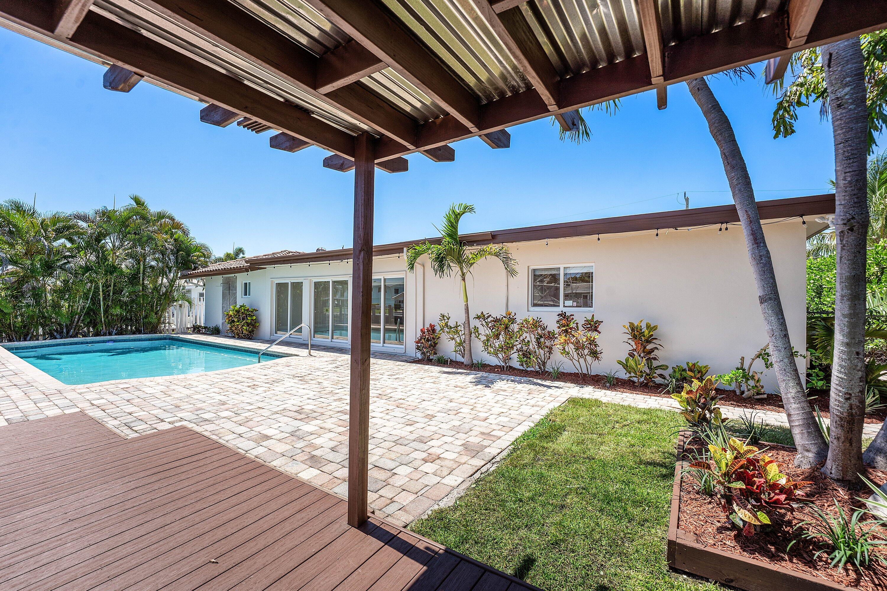 1525 SE 6TH, Deerfield Beach FL 33441