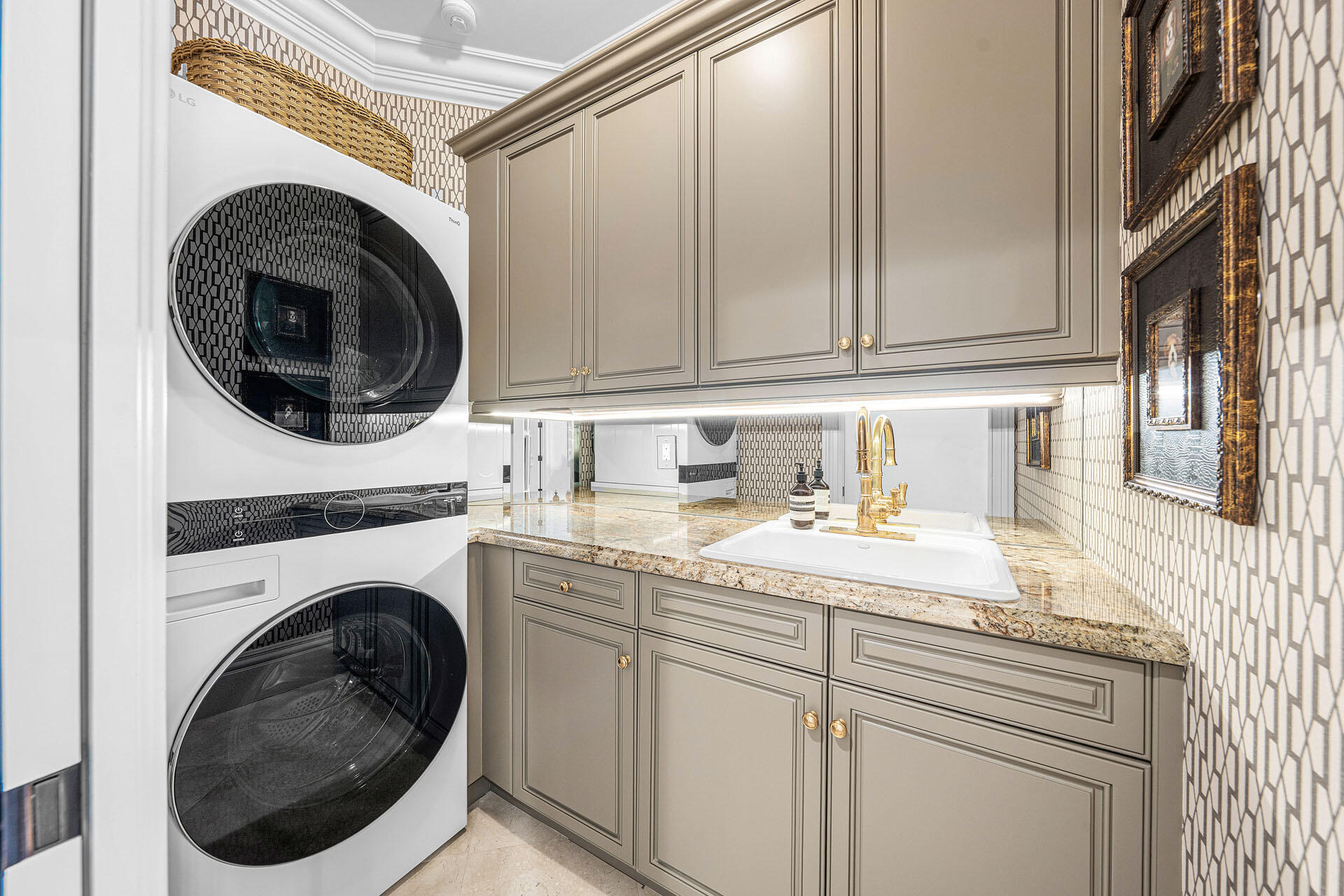 2055 Royal Palm, Boca Raton FL 33432