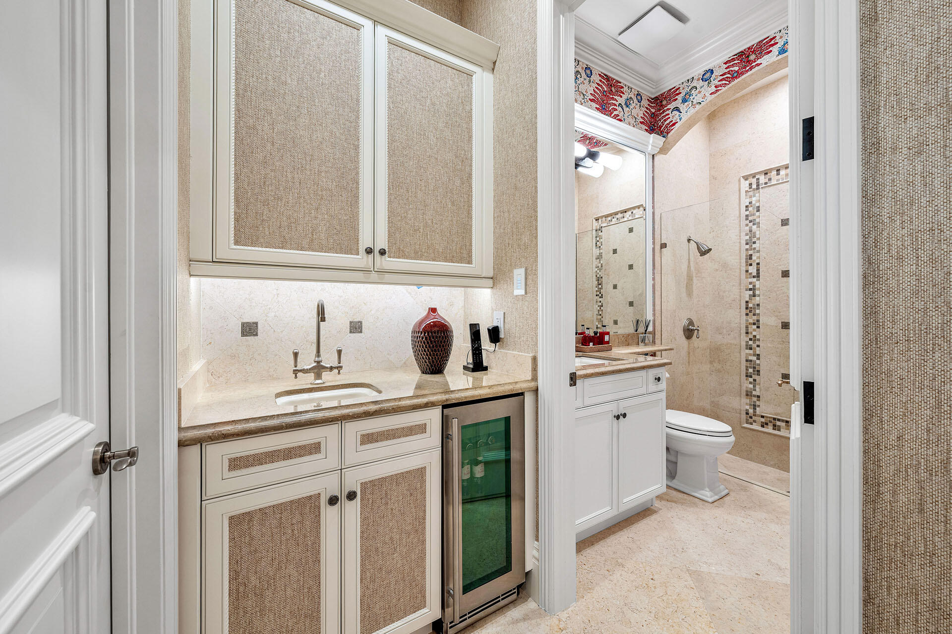 2055 Royal Palm, Boca Raton FL 33432