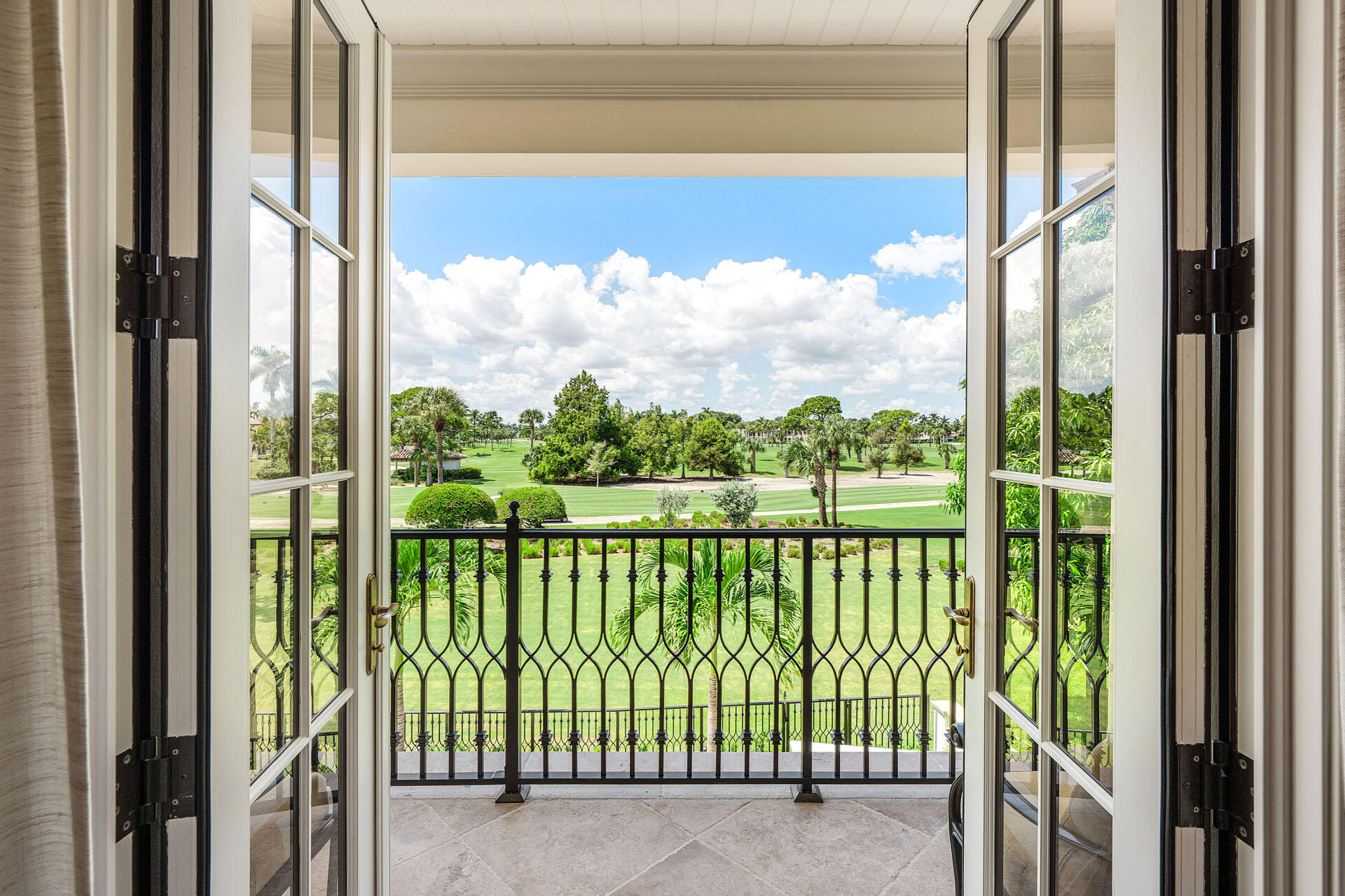 2055 Royal Palm, Boca Raton FL 33432
