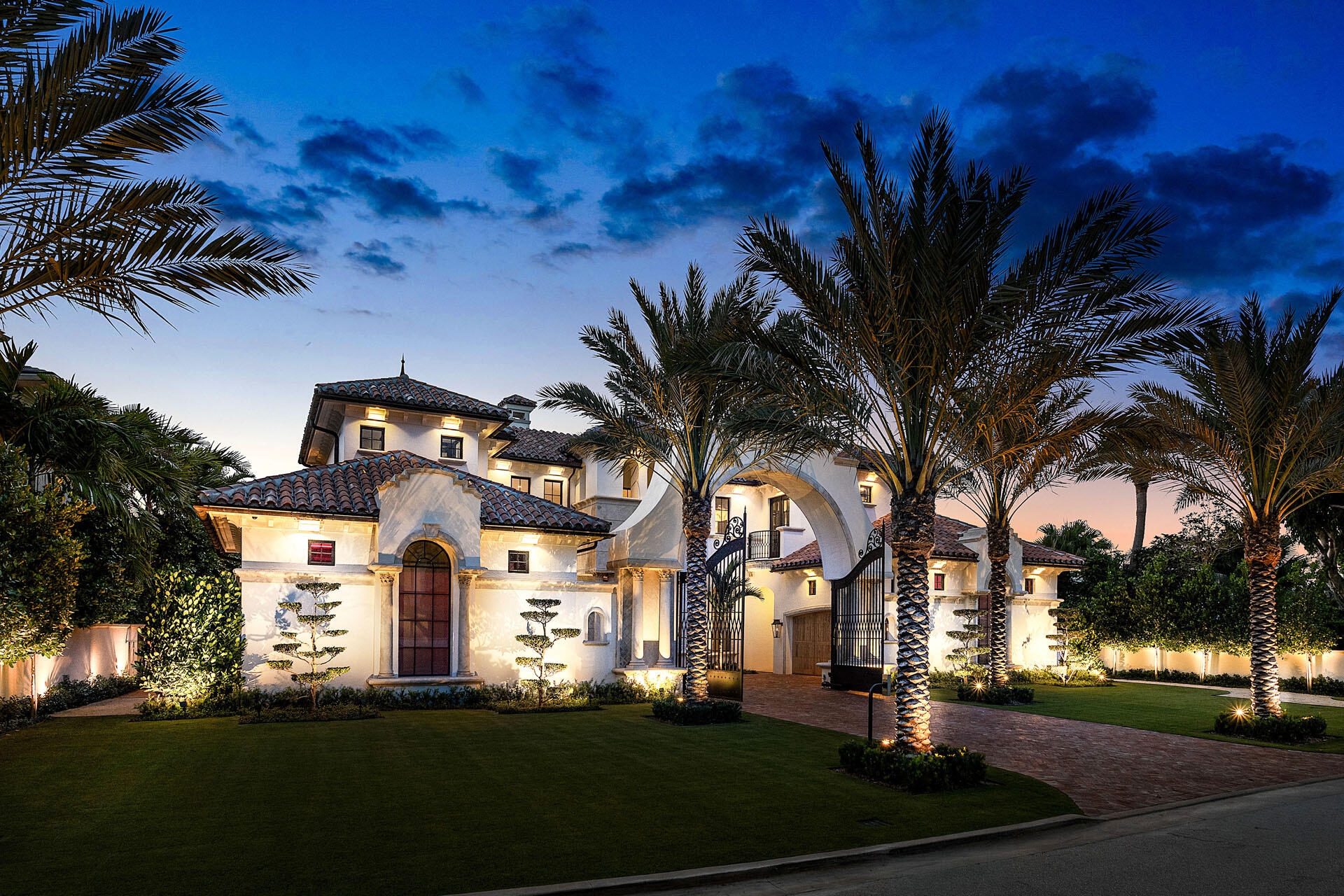 2055 Royal Palm, Boca Raton FL 33432