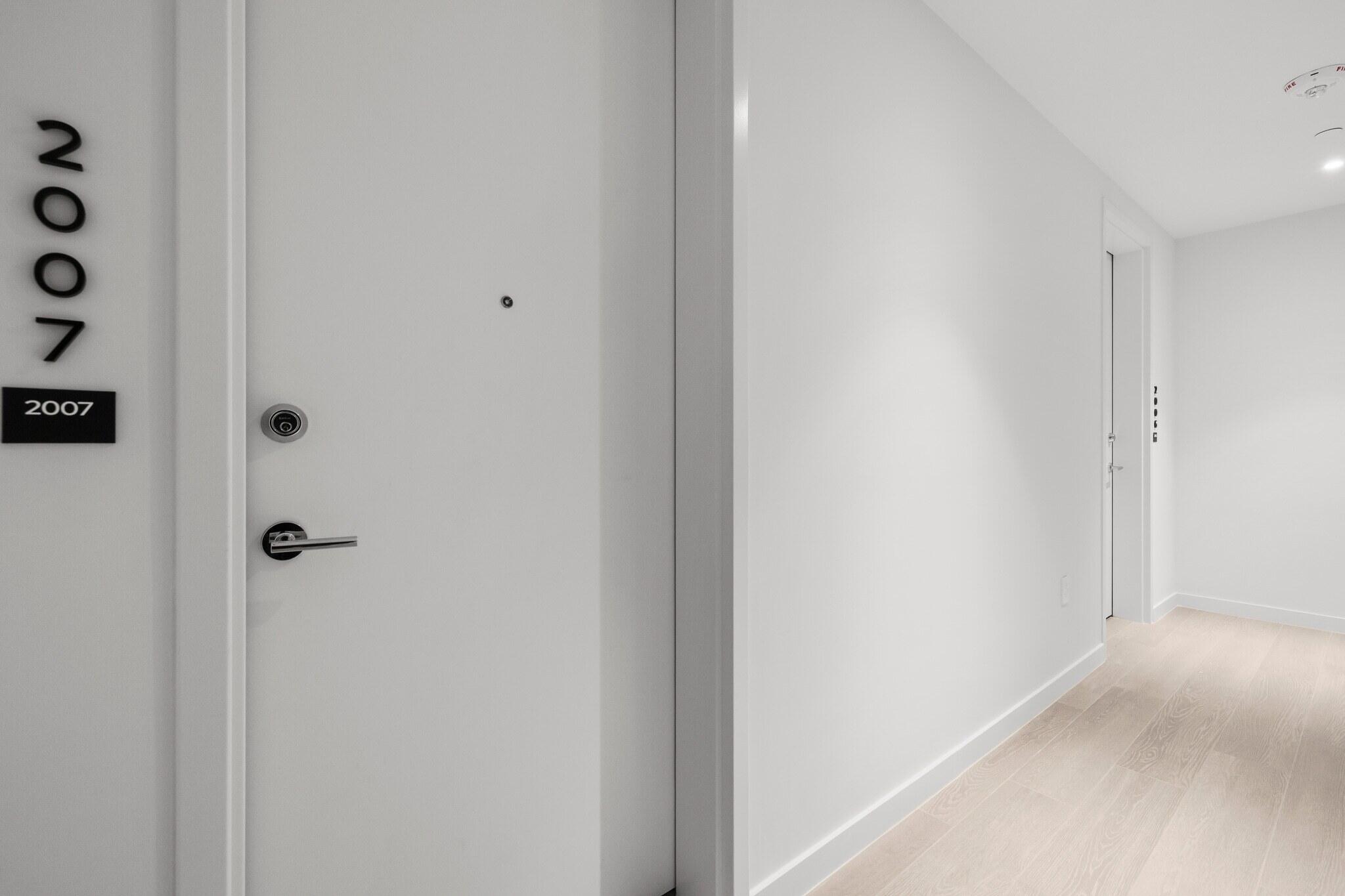 1400 Biscayne #2007, Miami FL 33132