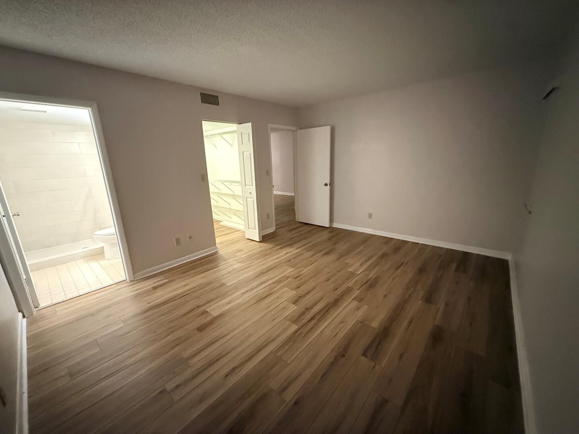 7406 Woodmont #106, Tamarac FL 33321