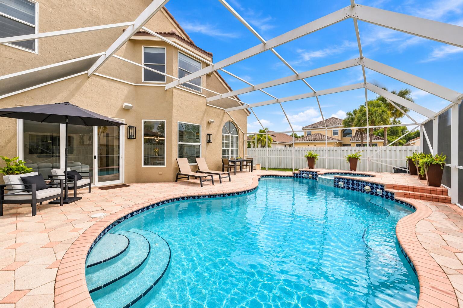 7550 NORMANDE, Margate FL 33063