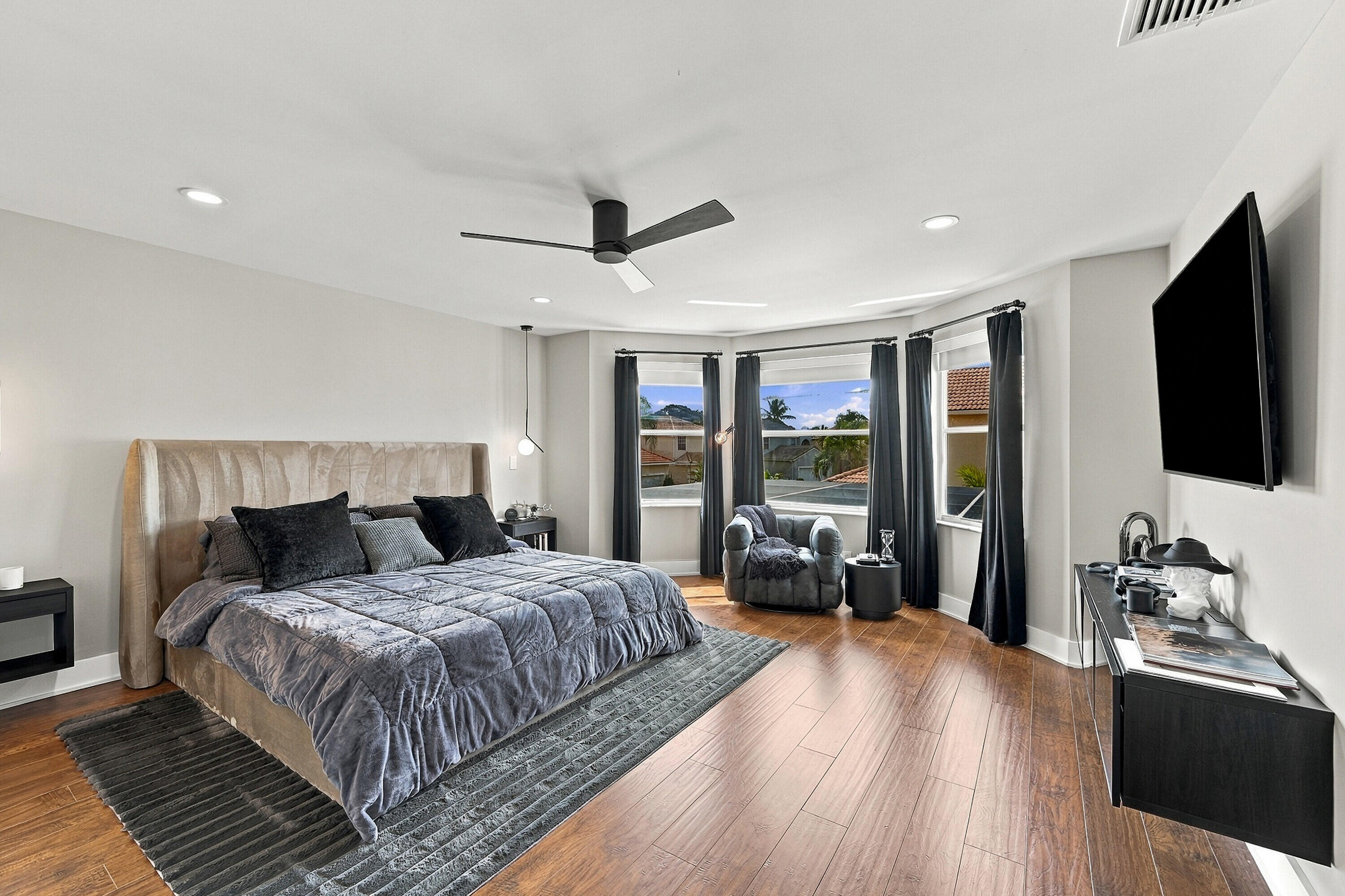 7550 NORMANDE, Margate FL 33063