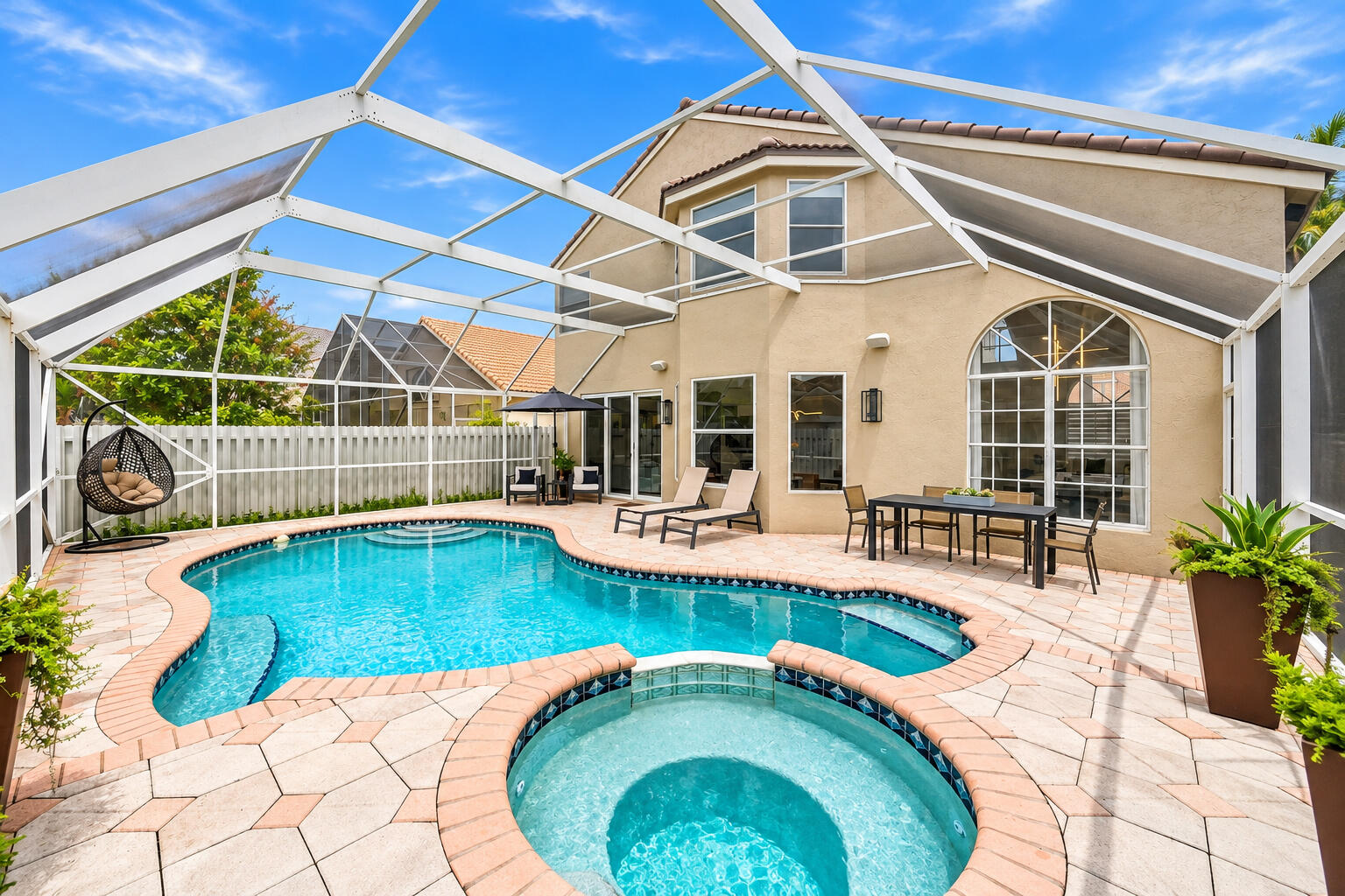 7550 NORMANDE, Margate FL 33063