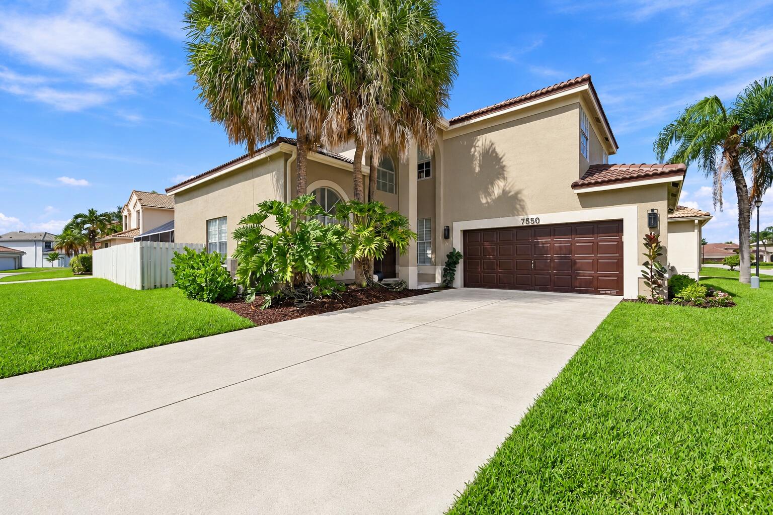 7550 NORMANDE, Margate FL 33063