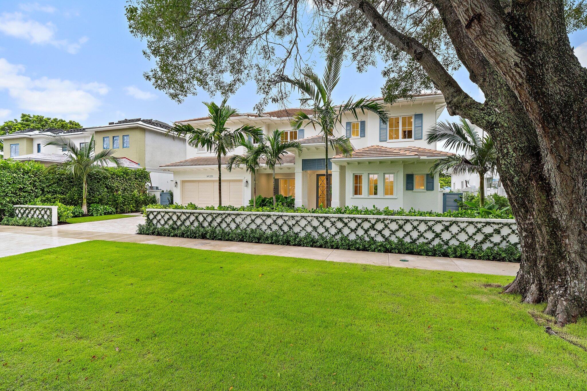 235 Forest Hill, West Palm Beach FL 33405