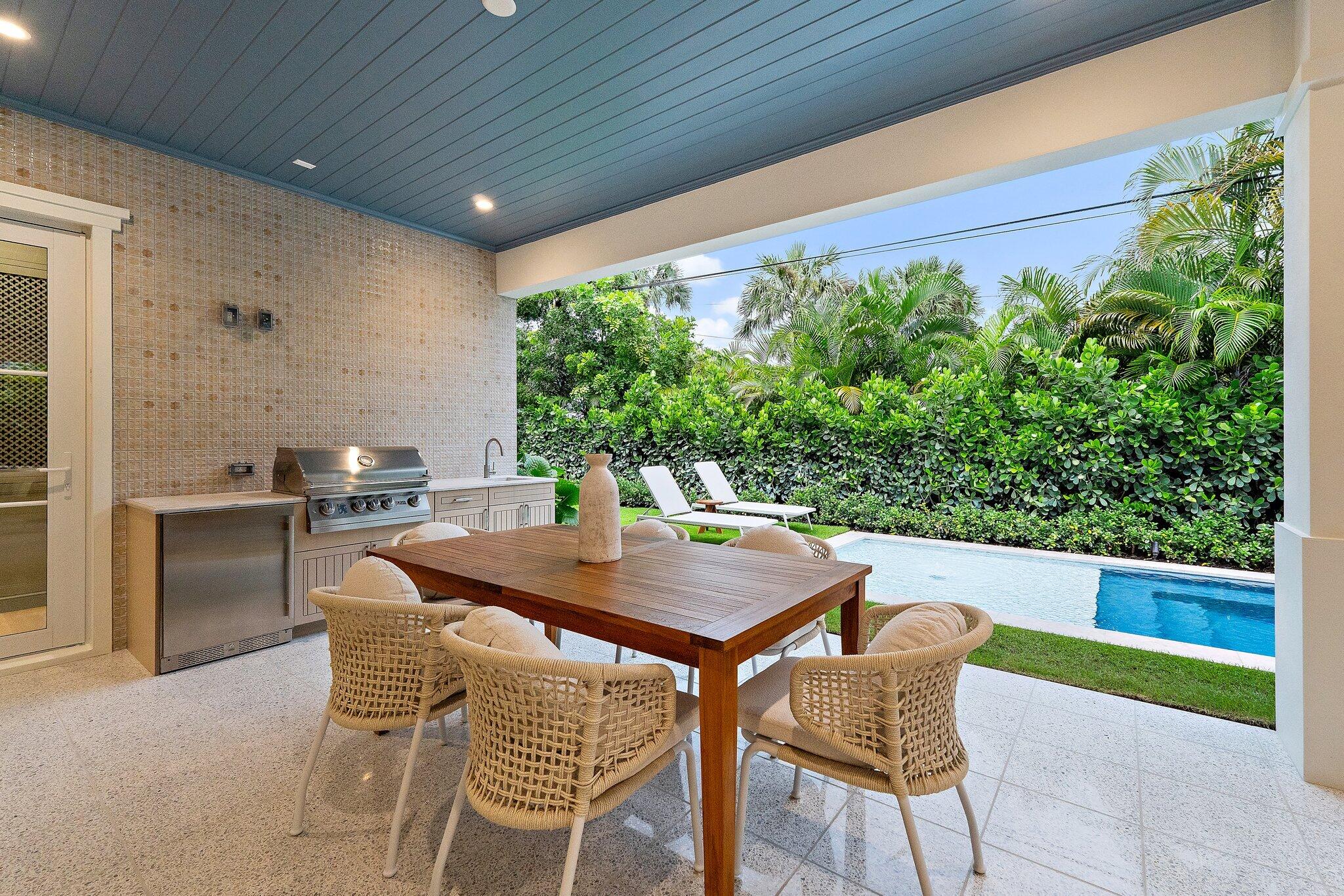 235 Forest Hill, West Palm Beach FL 33405
