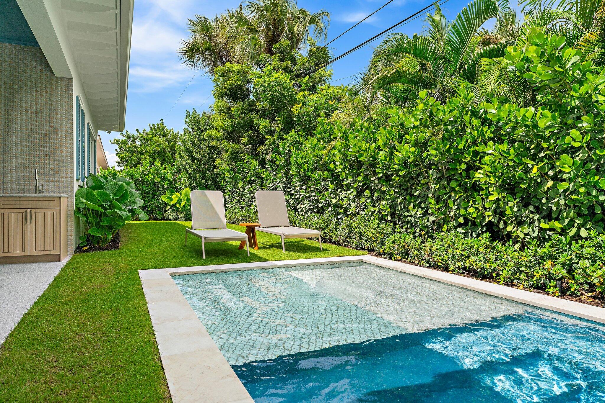 235 Forest Hill, West Palm Beach FL 33405